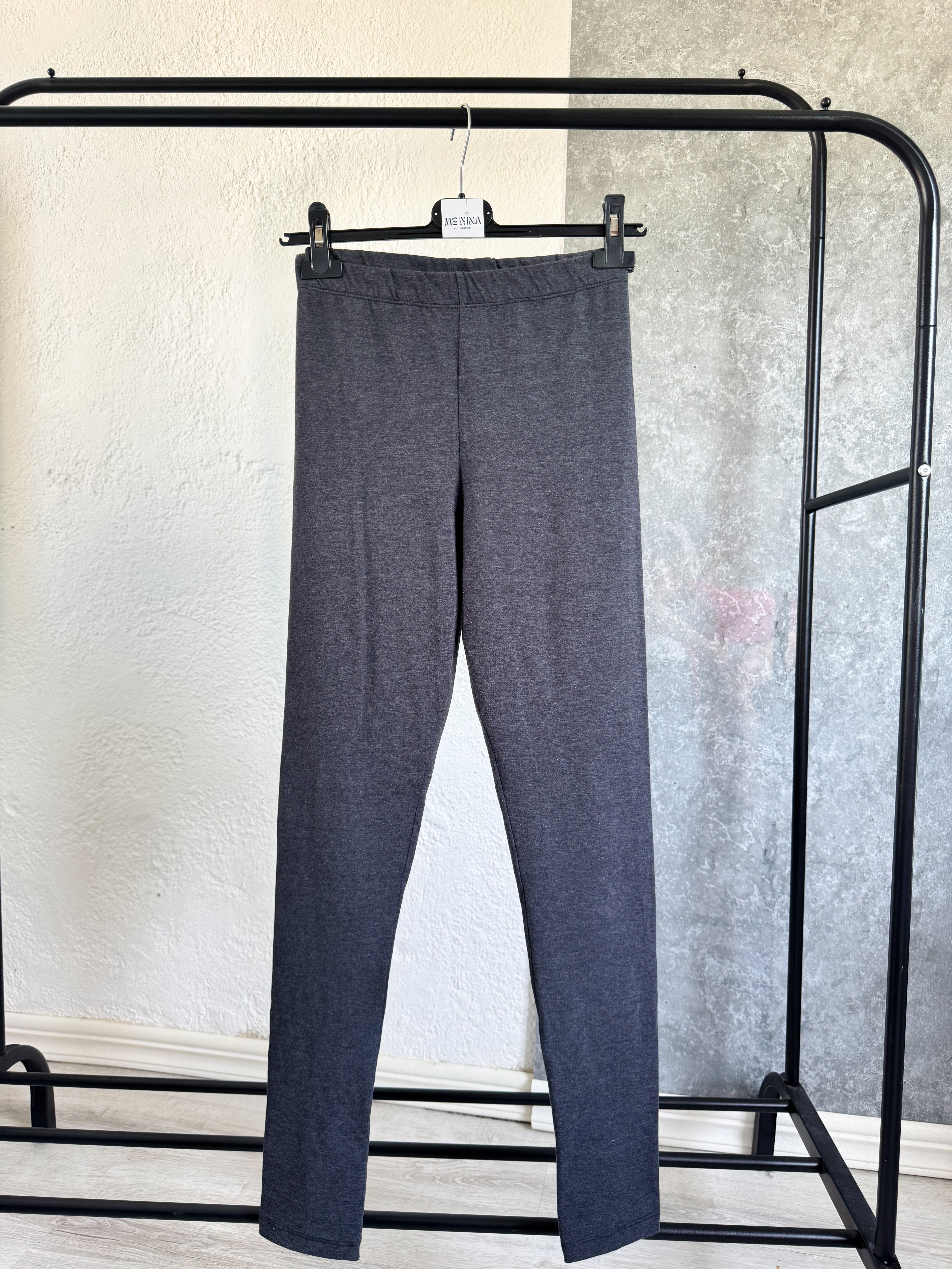 Calza Hering gris oscura