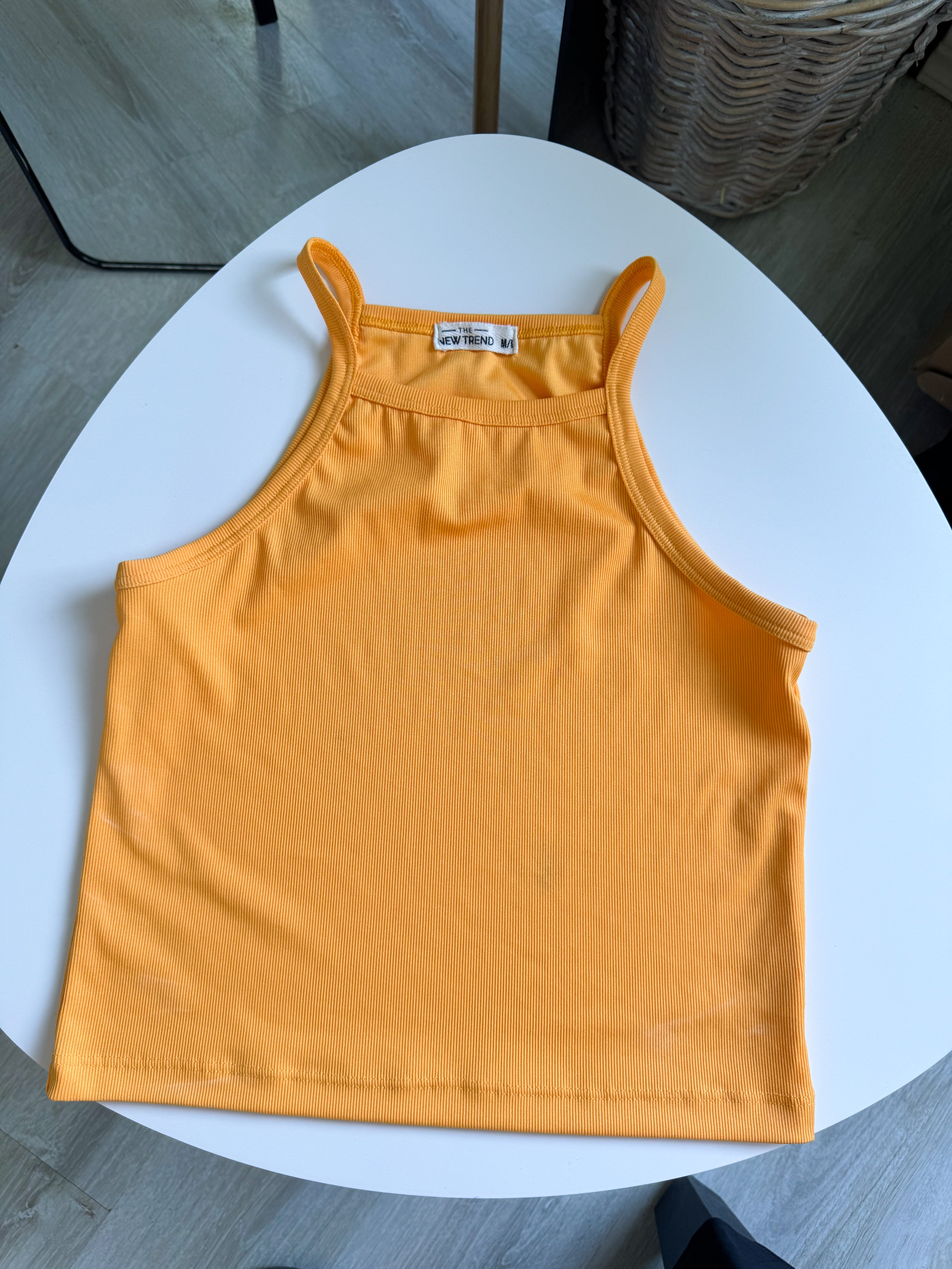 Musculosa/top naranja alicrada