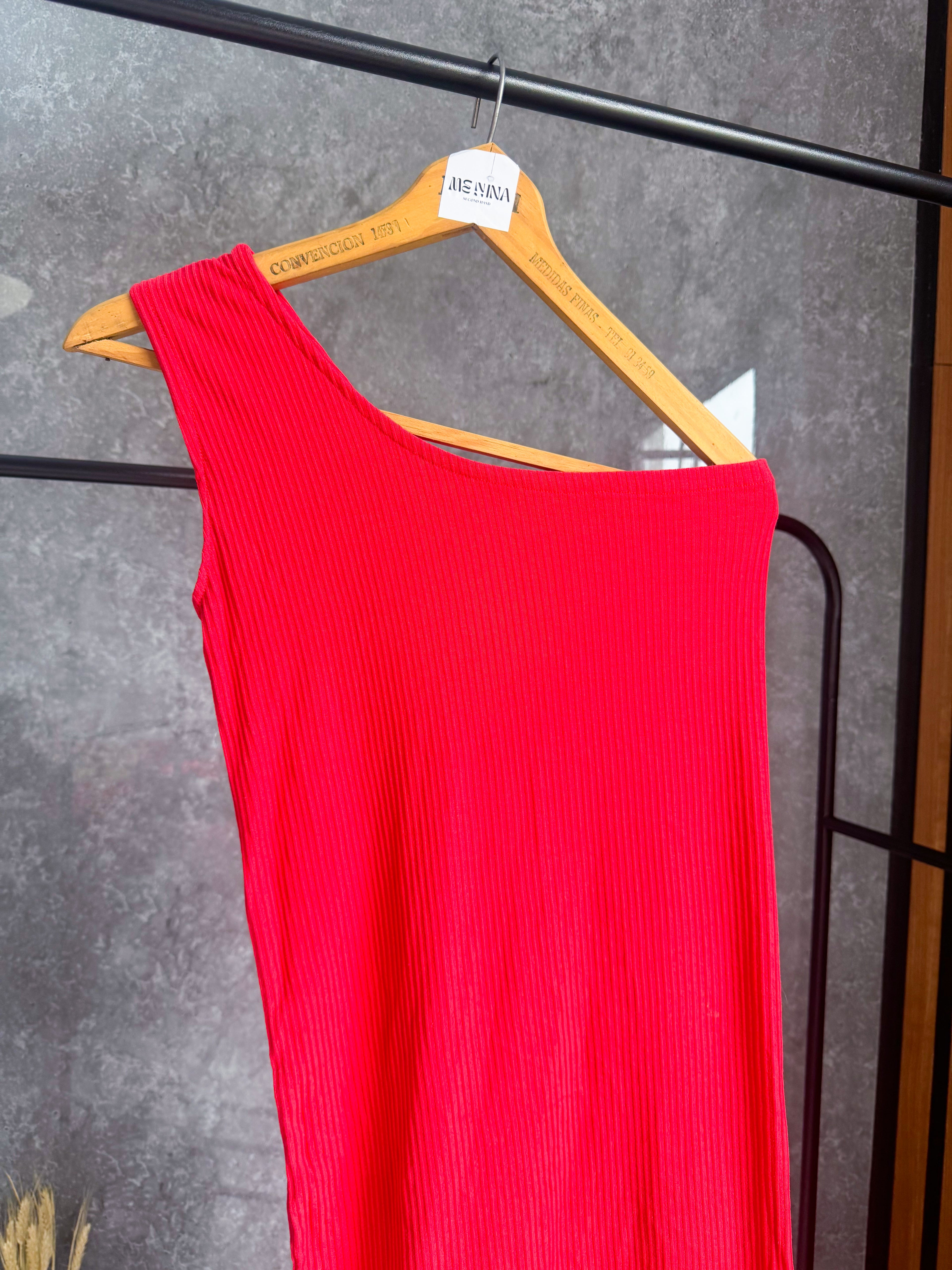 Vestido rojo alicrado