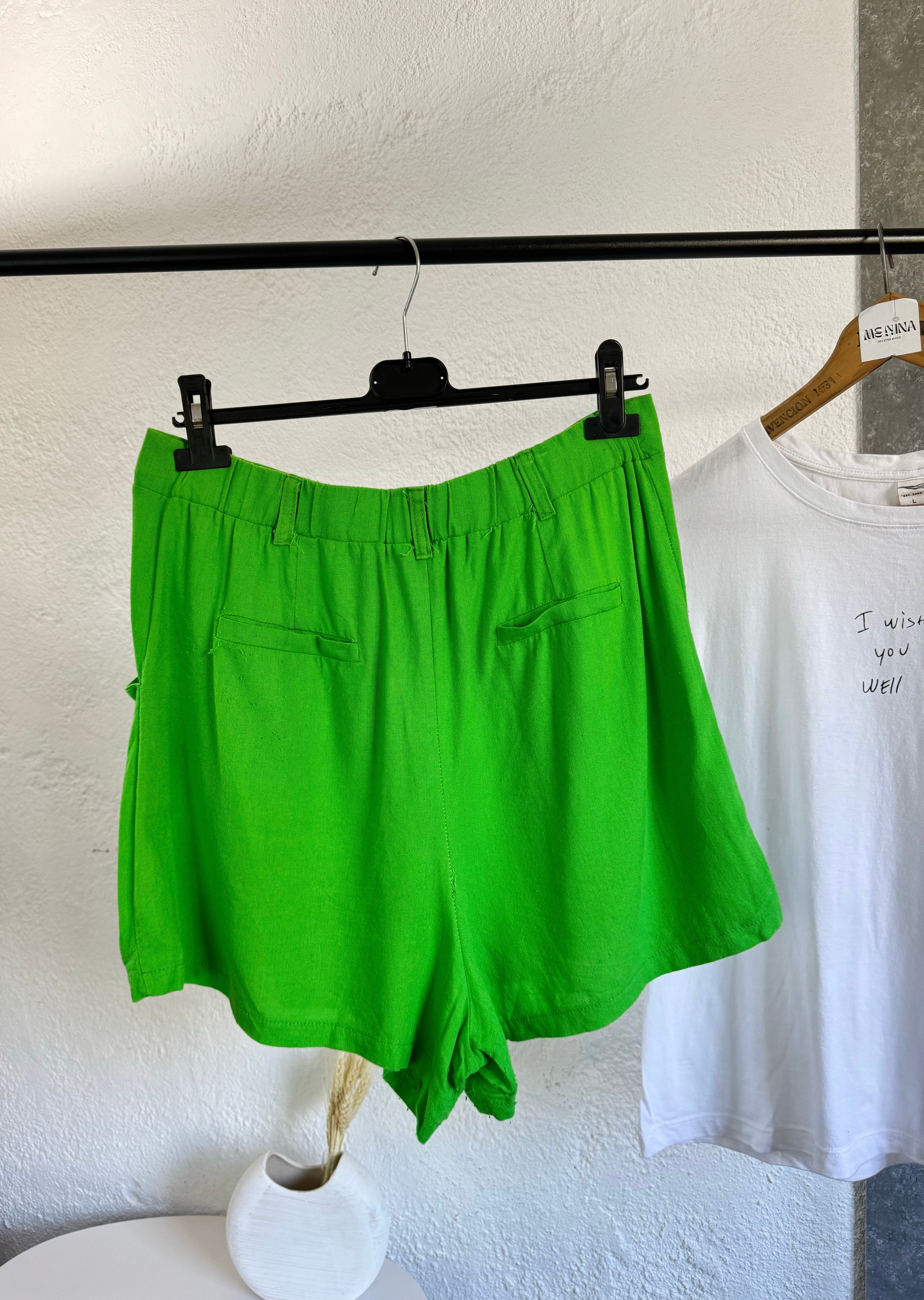 Short de lino verde