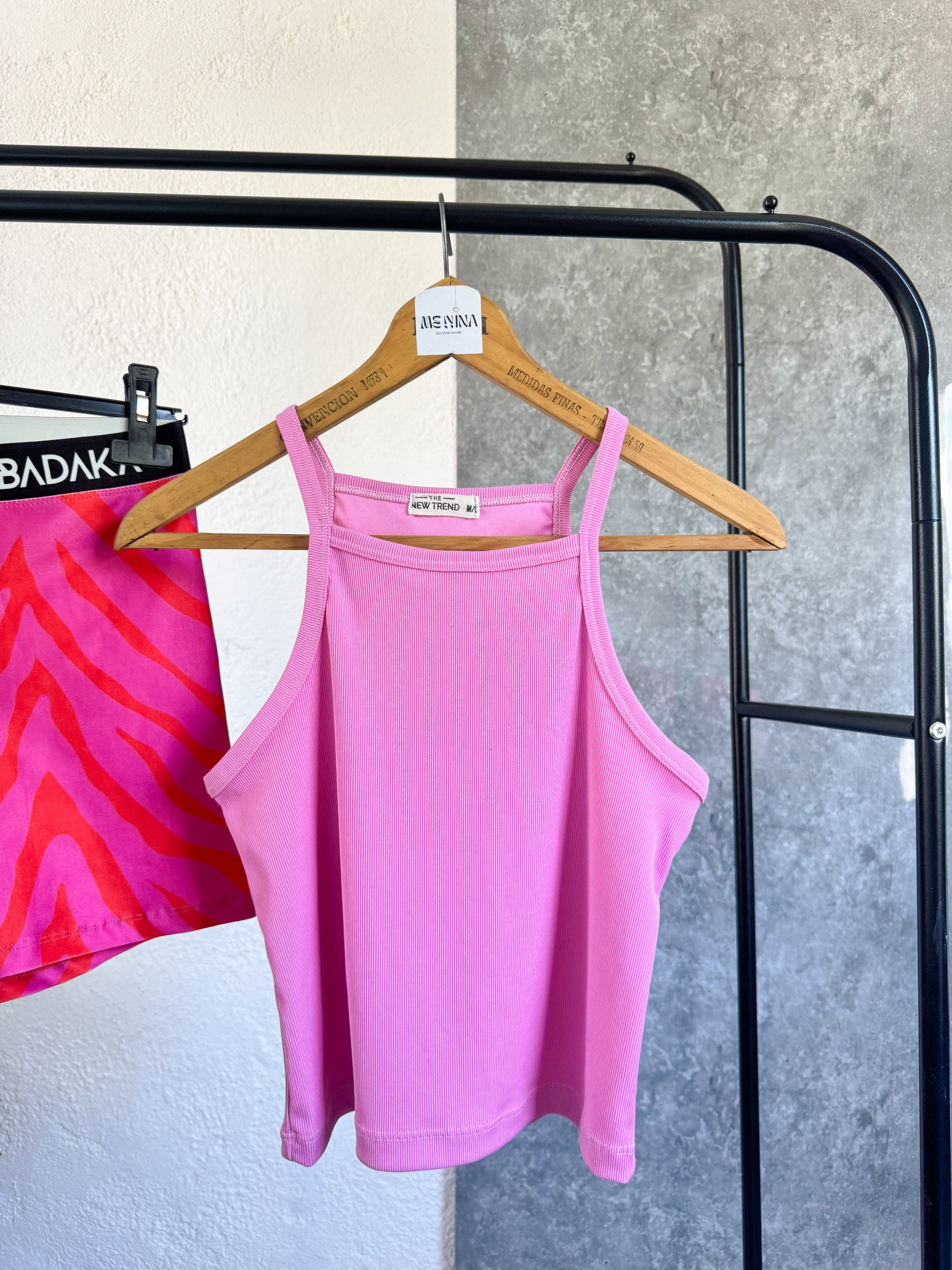 Musculosa/top rosa alicrada