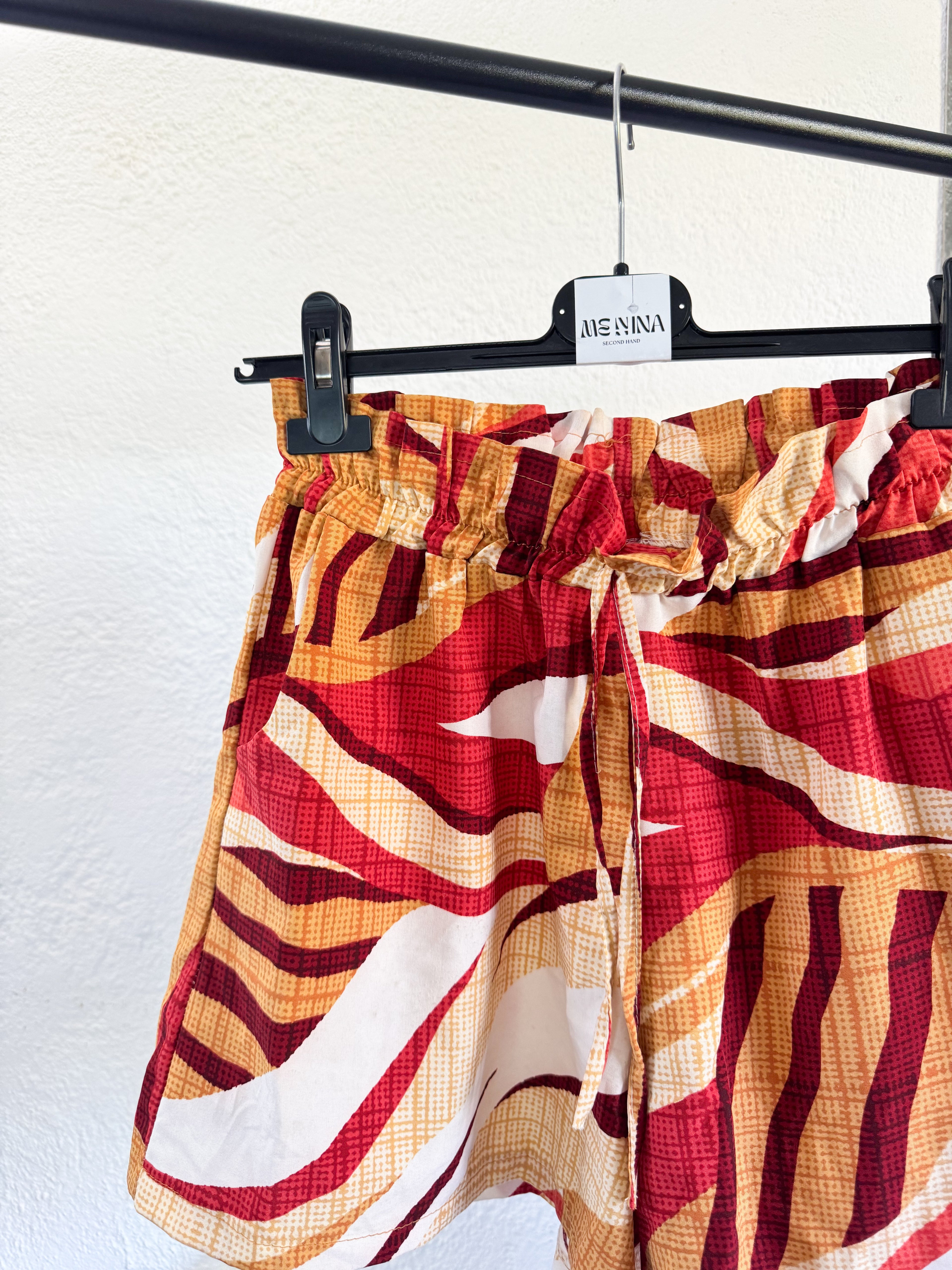 Short de colores ajustable