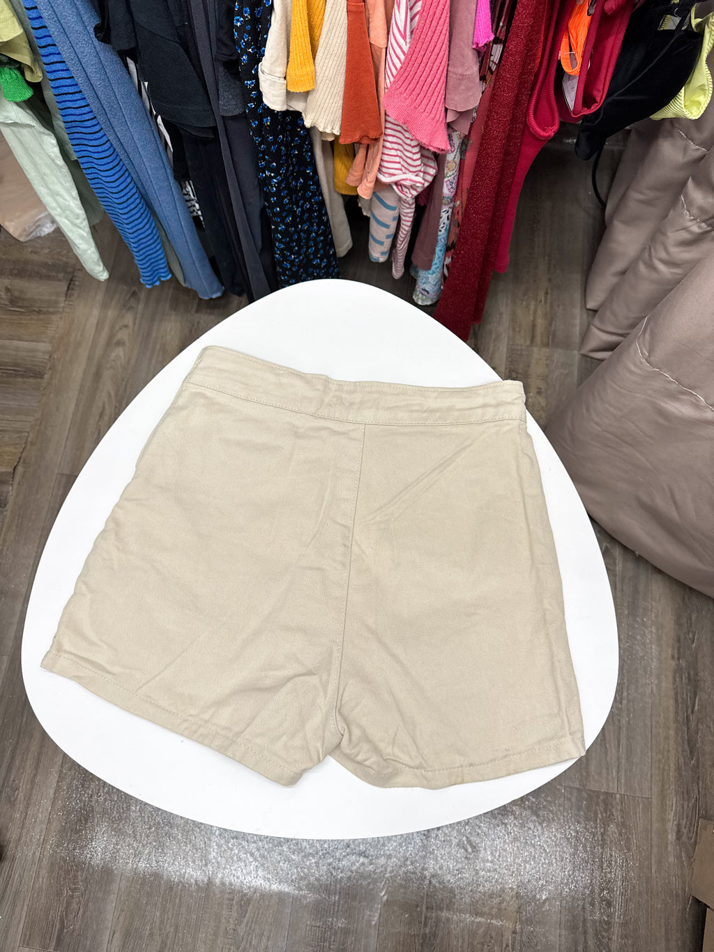 Short pollera beige