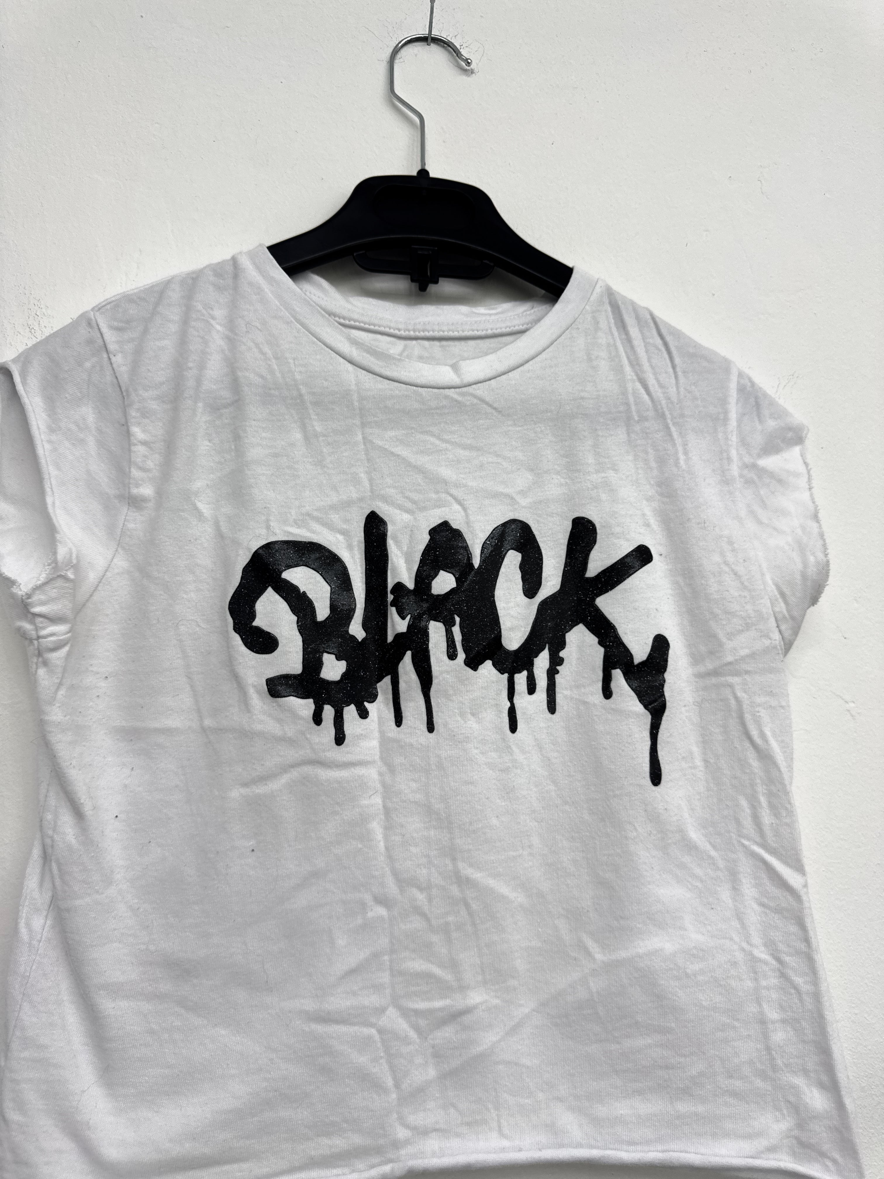 Remera corta blanca -  BLACK
