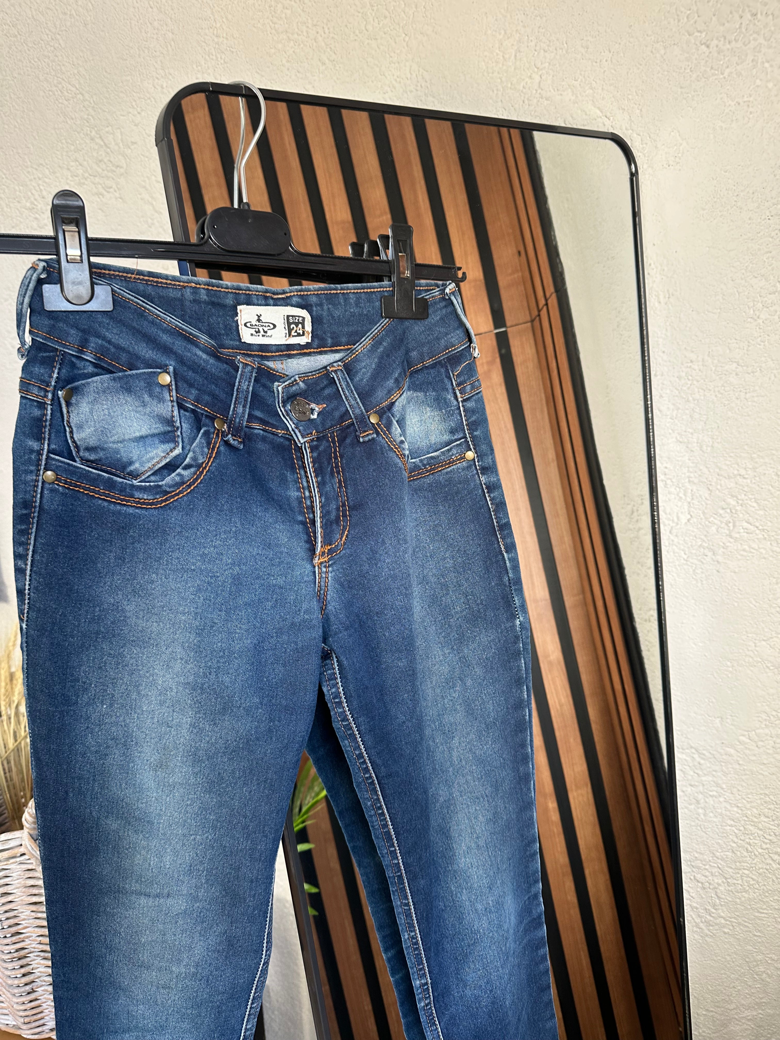 Jean talle 24 *con detalle