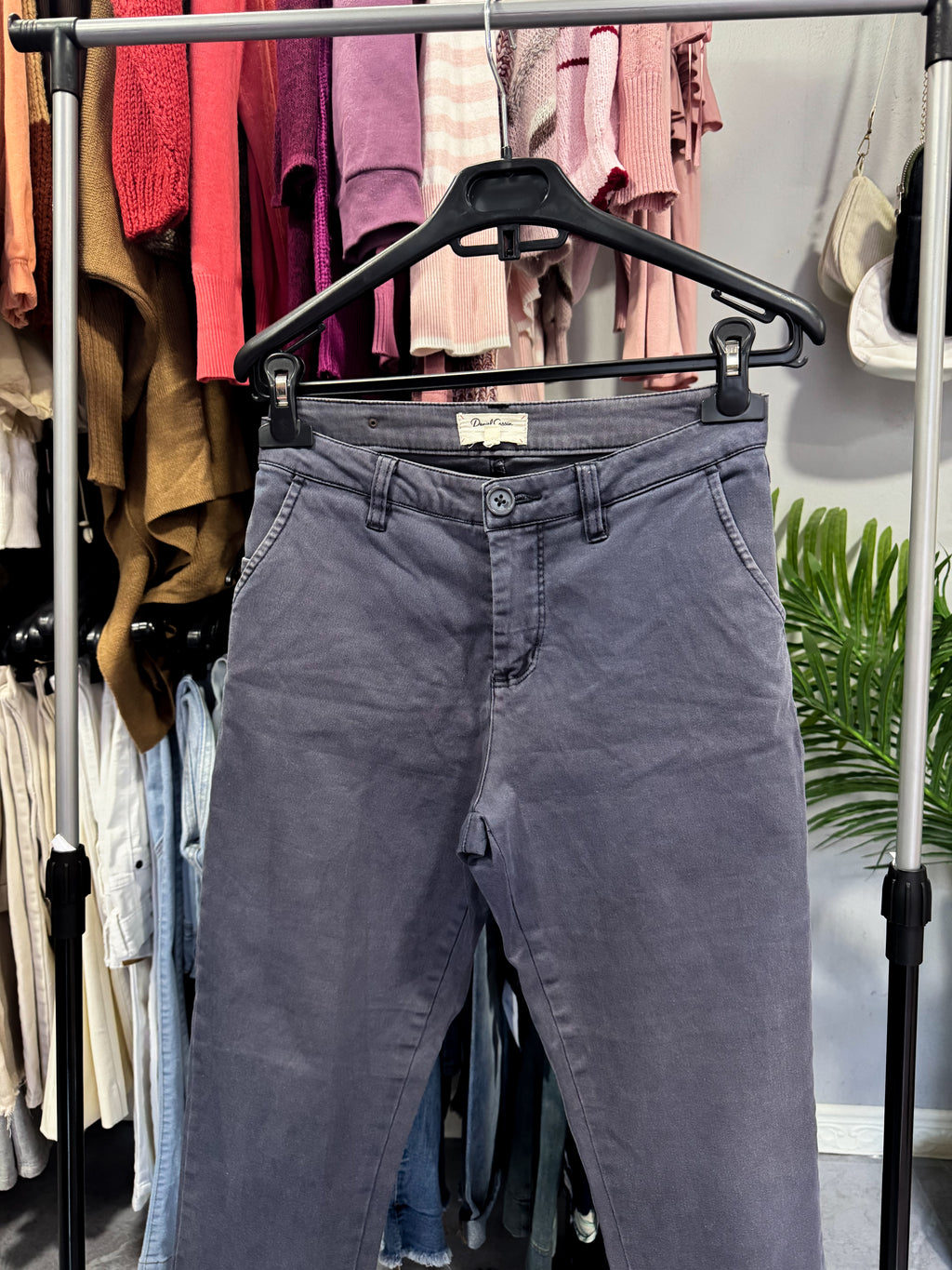 Pantalon azul de oficina