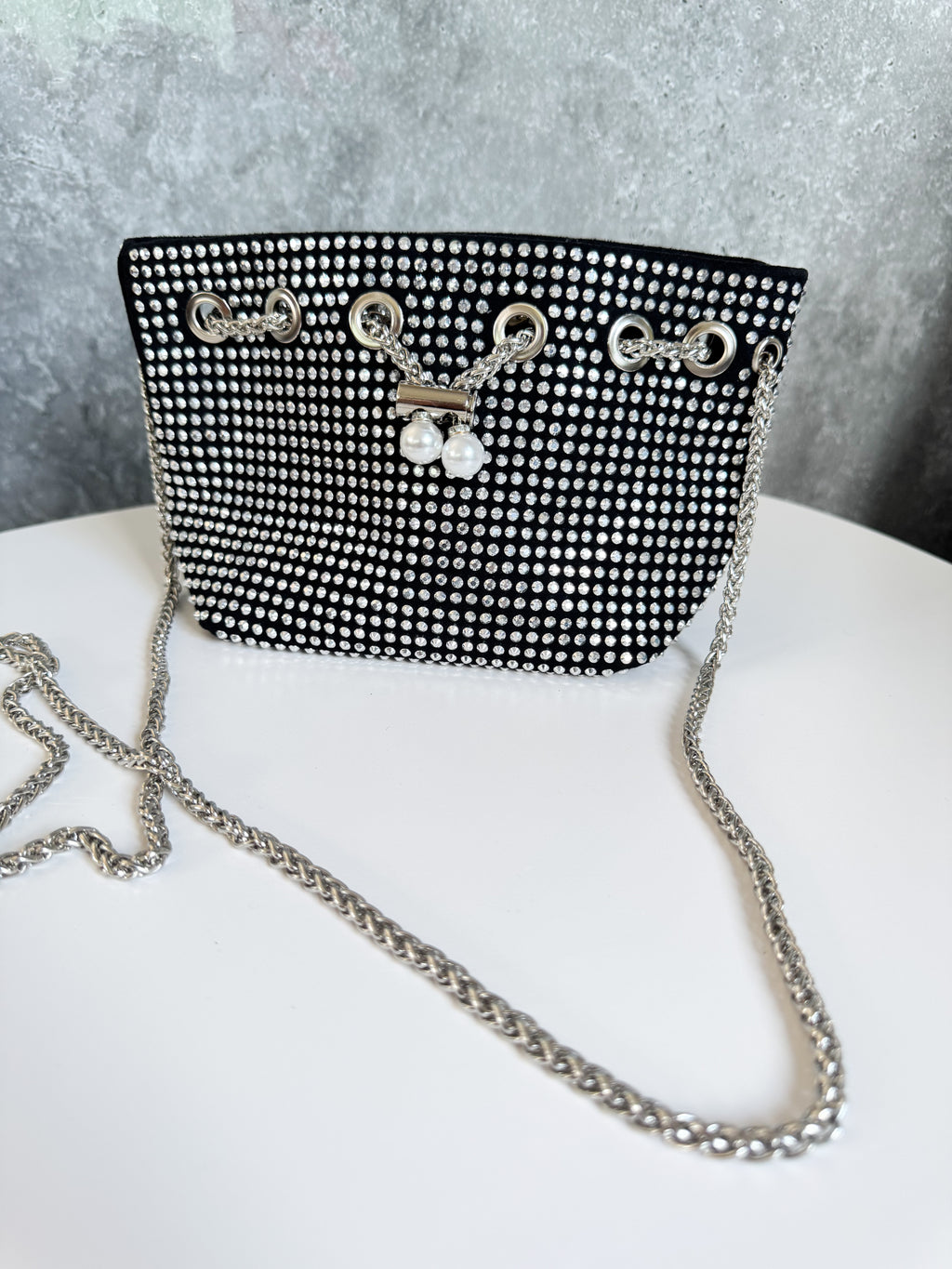 Cartera NUEVA negra con brillos