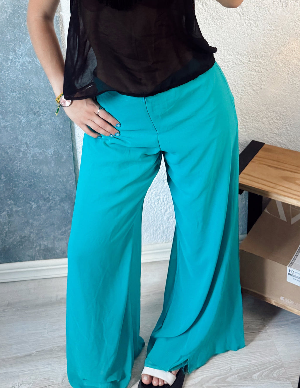 Pantalón celeste Oxford