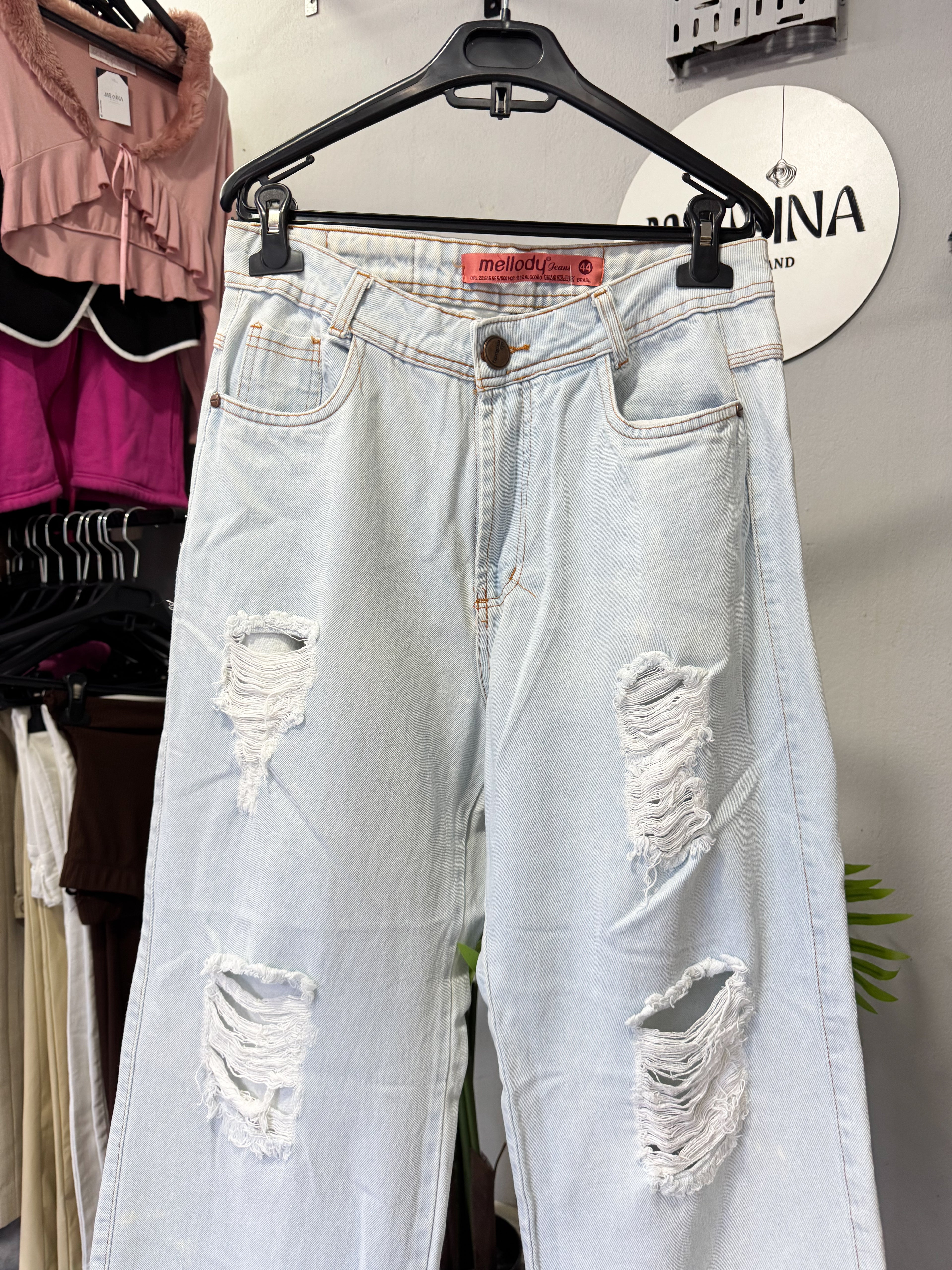 Jean clarito talle 44 *con detalles