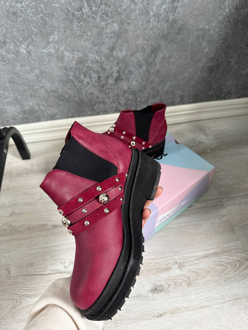 Botas bordó Miss Carol