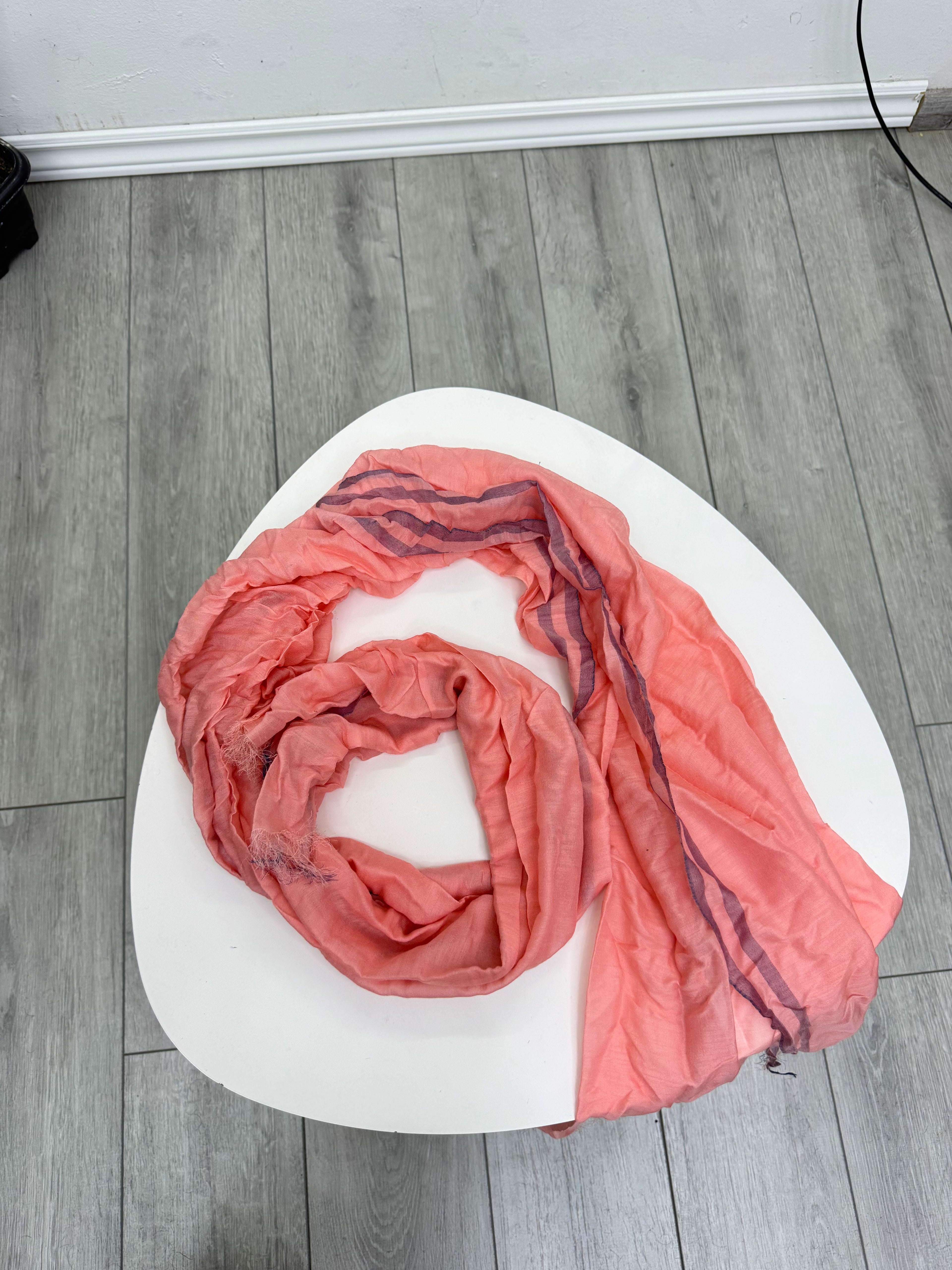 Chalina nueva rosada