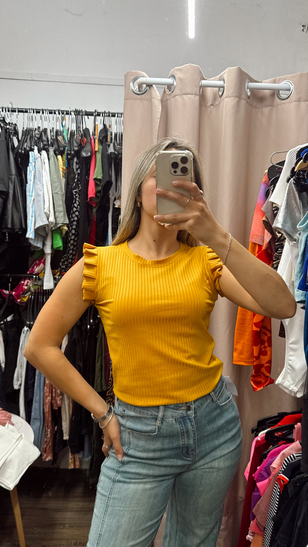 Remera manga corta mostaza