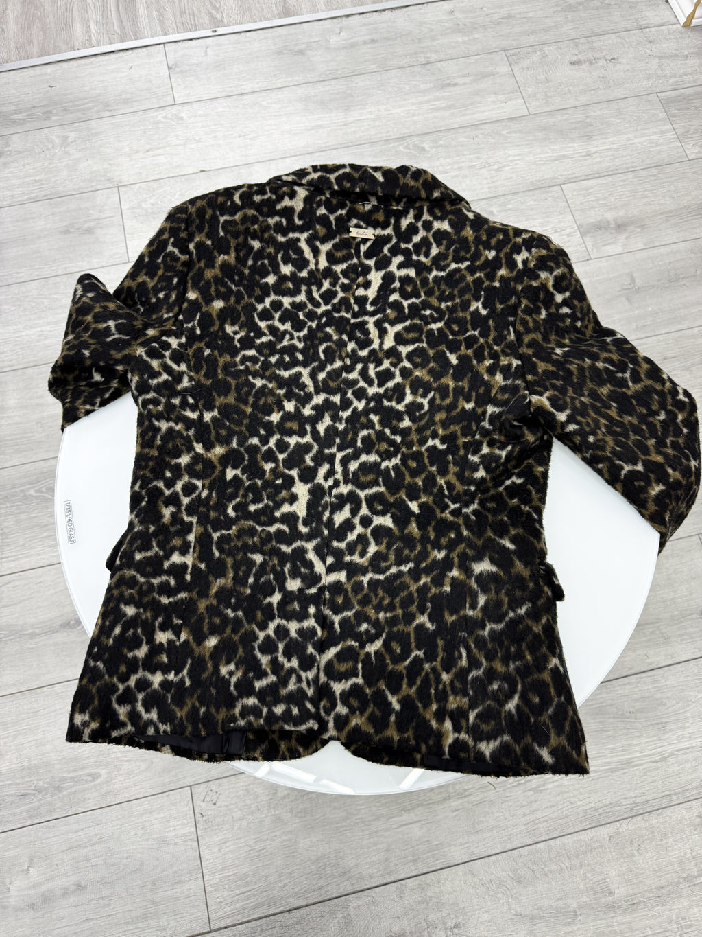Blazer de piel animal print talle S