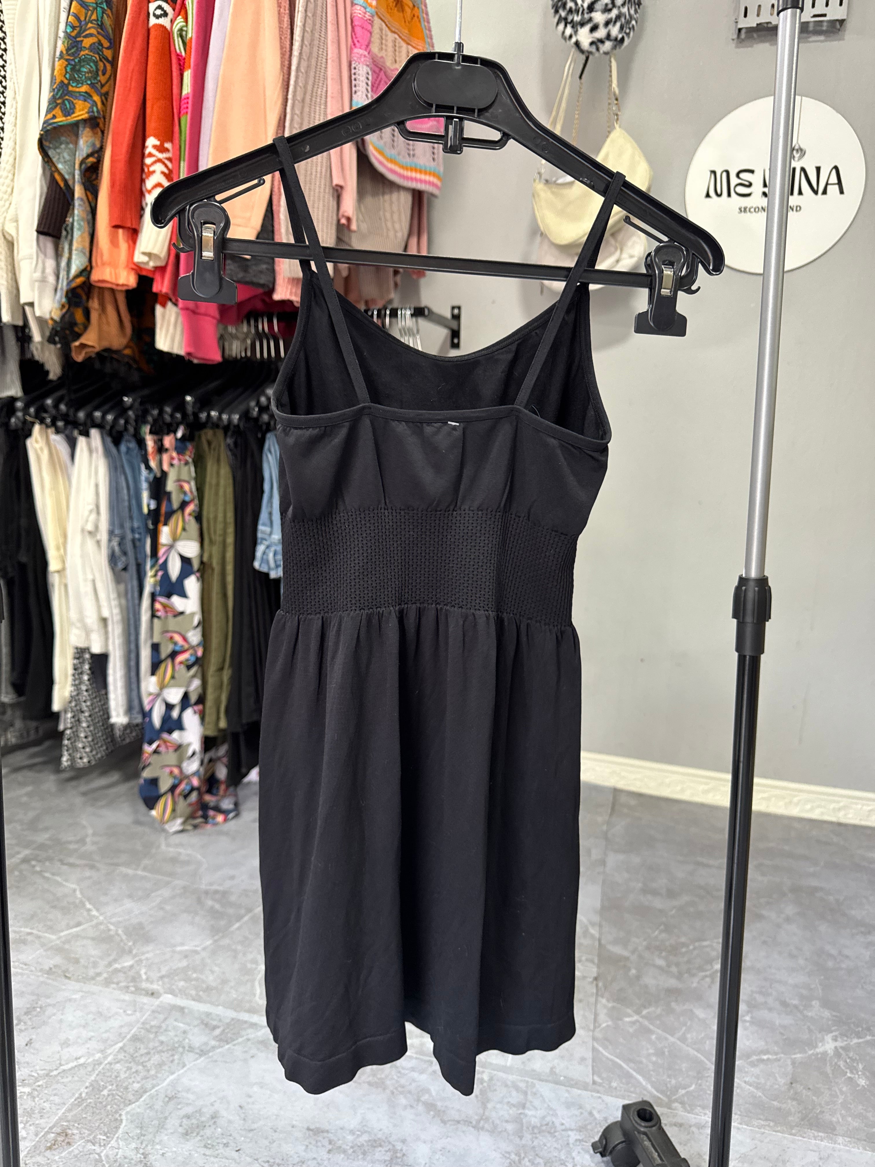 Musculosa prilli negra