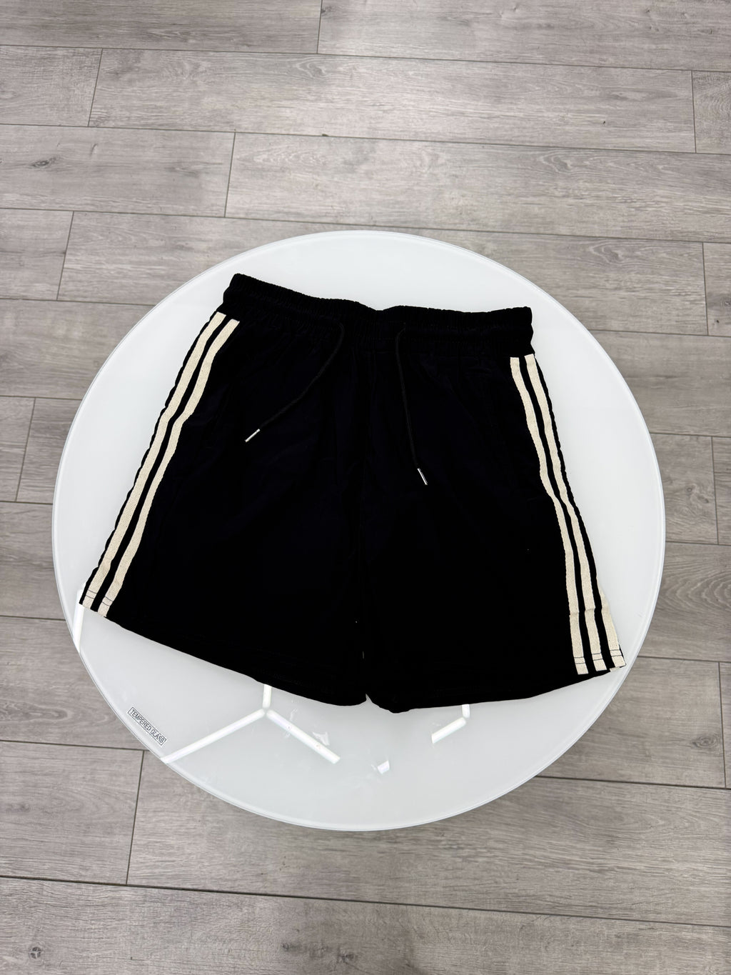 NUEVO short deportivo negro