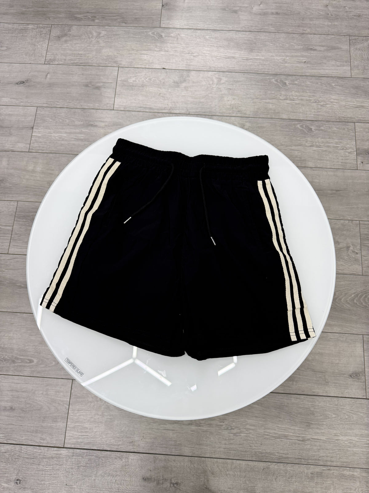 NUEVO short deportivo negro