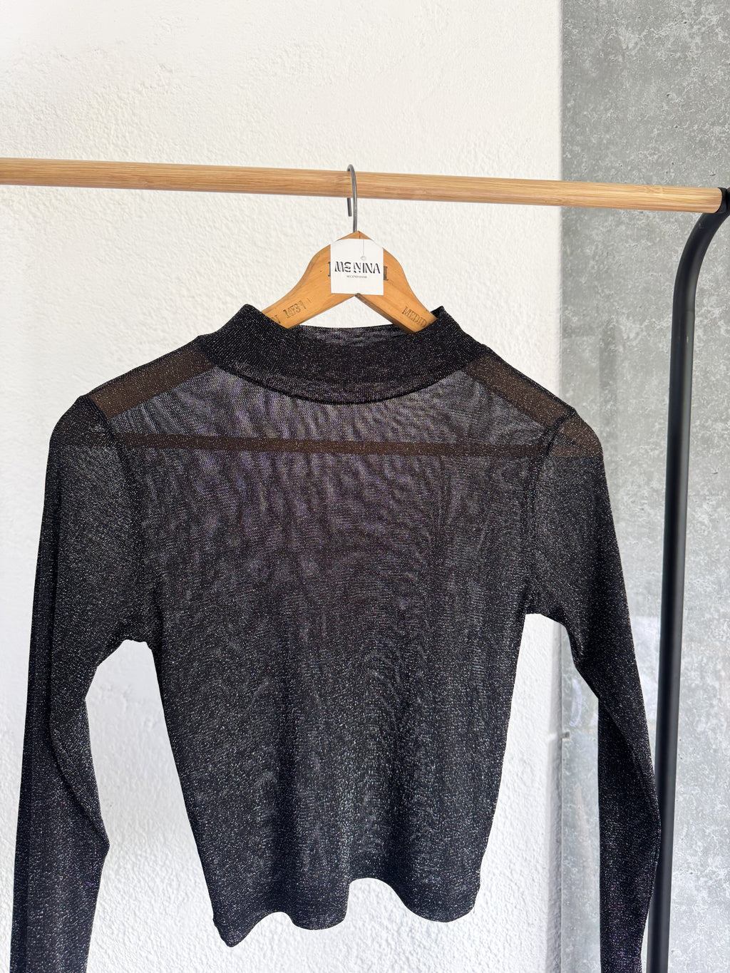 Top traslúcido manga larga