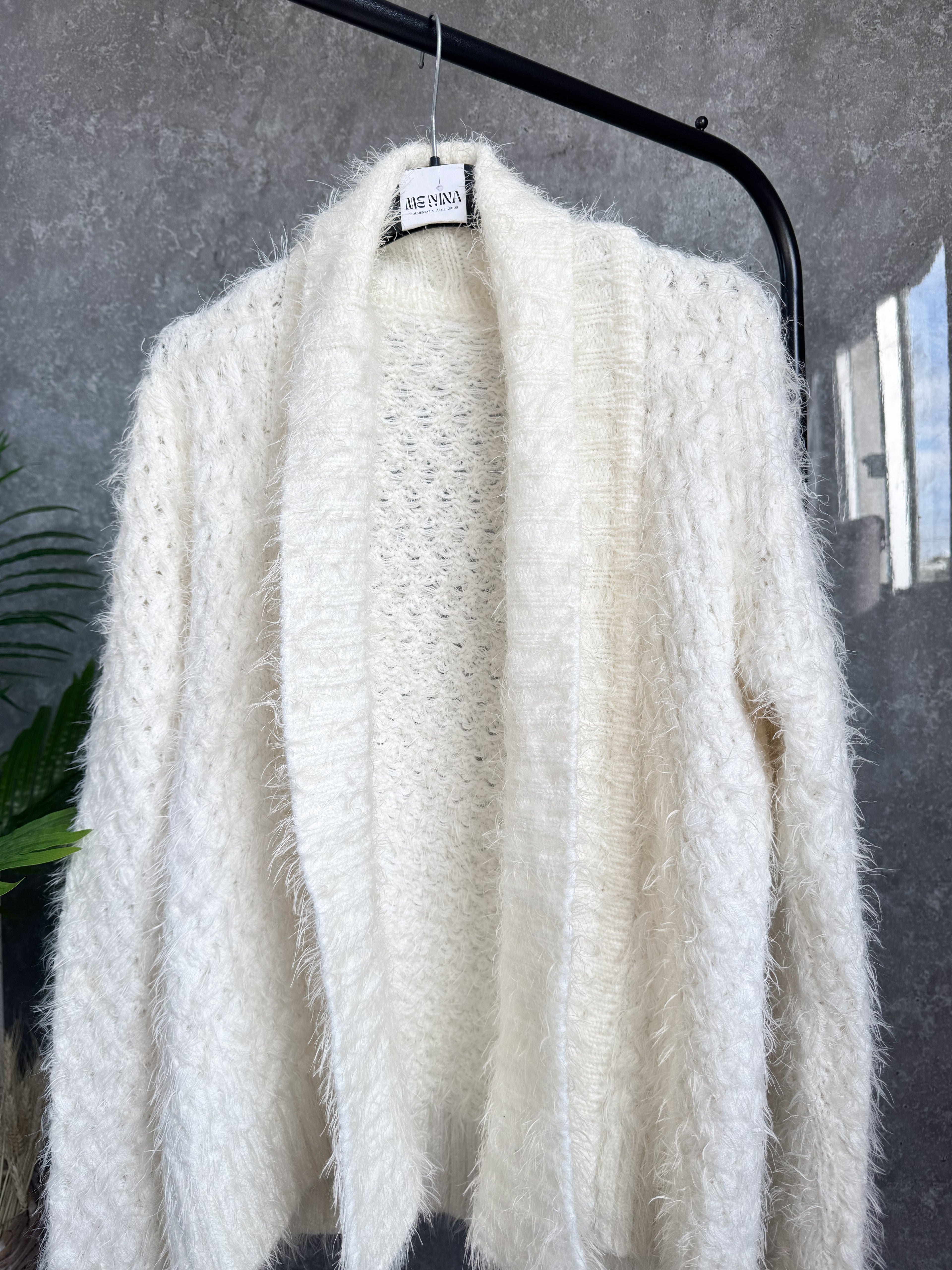 Saco peludito blanco