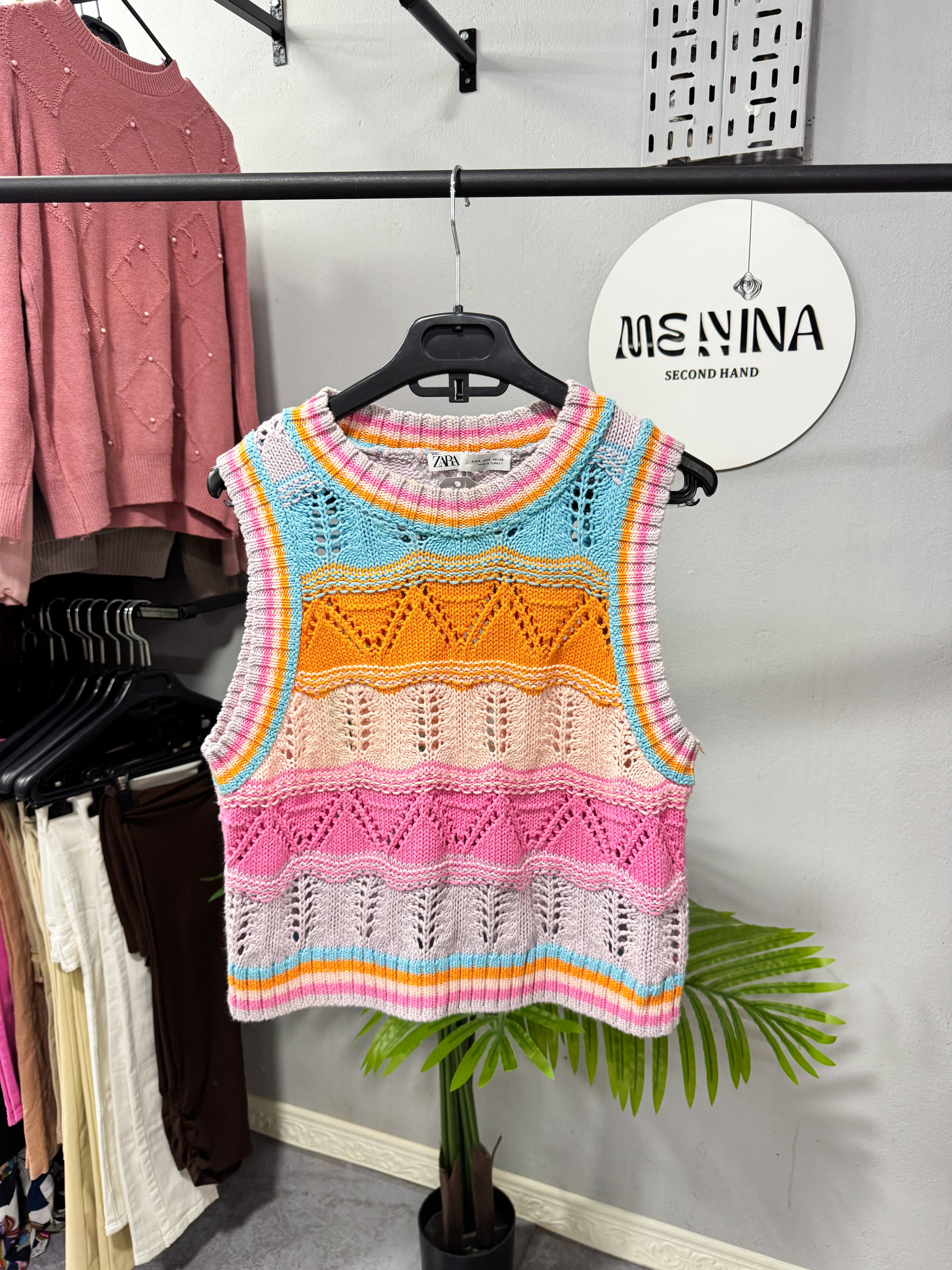 Chaleco de hilo ZARA de colores