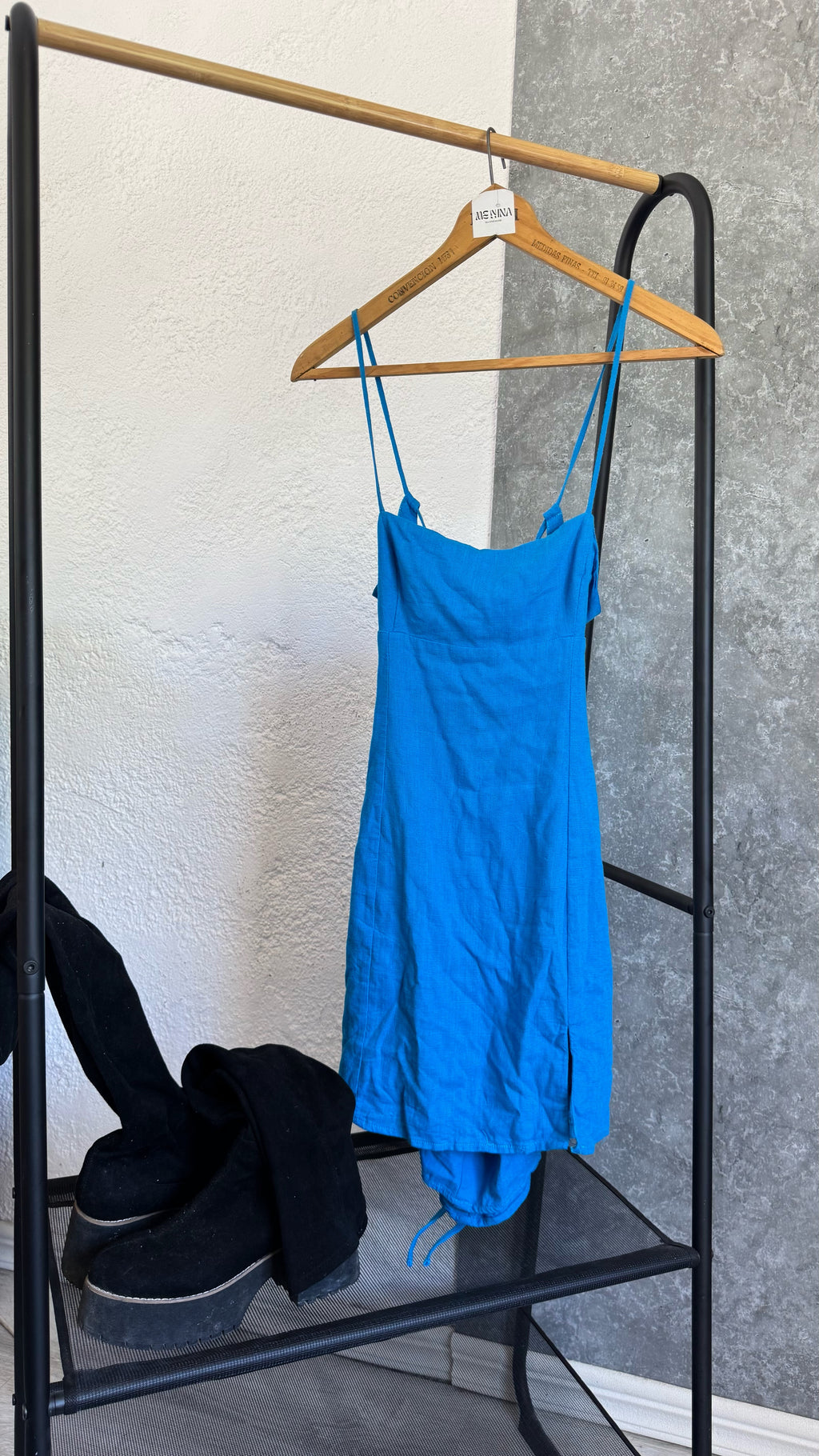 Vestido celeste de lino