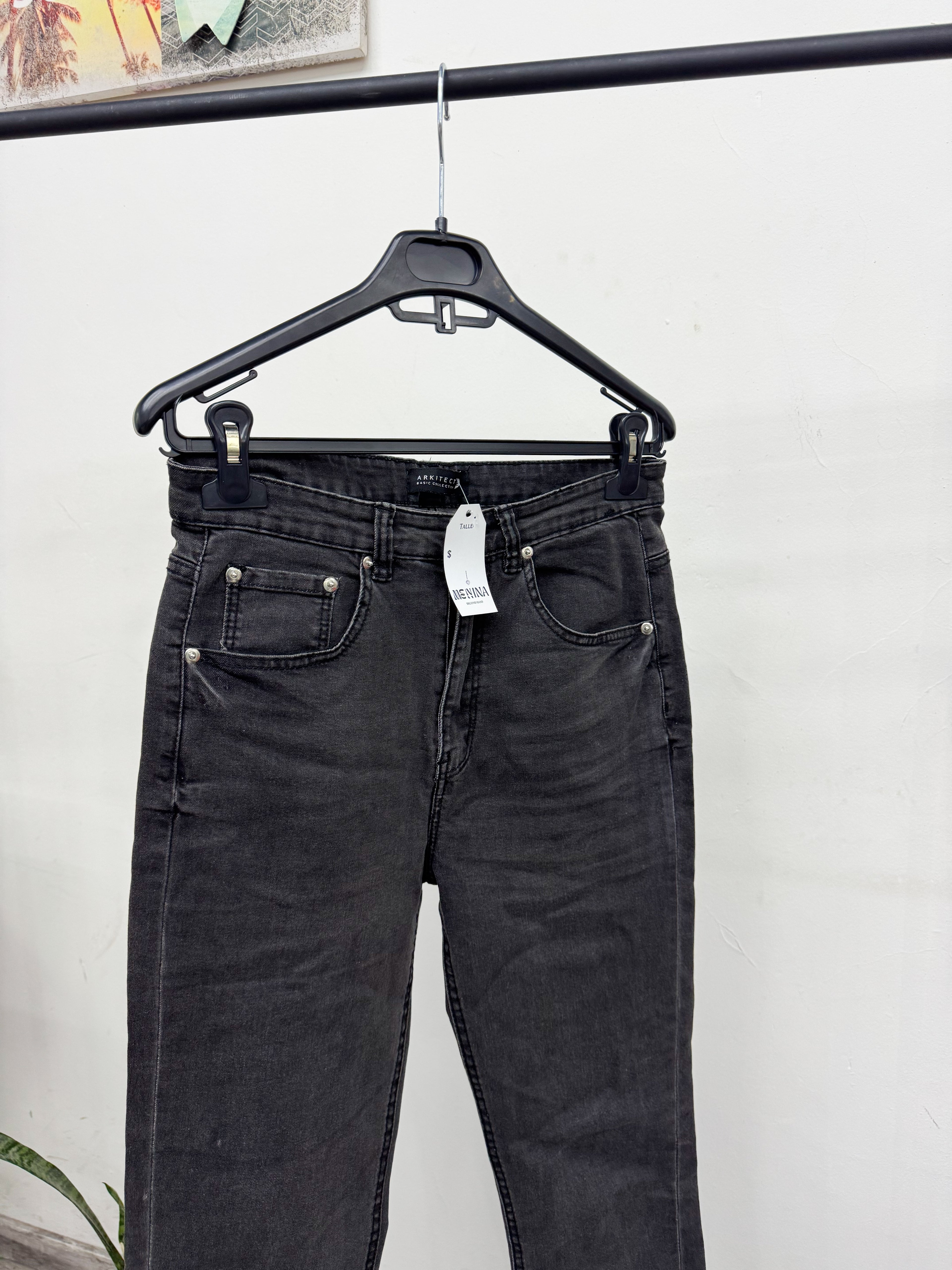 Jean gris oscuro recto