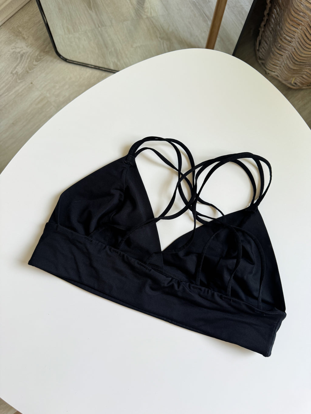 Top negro alicrado talle S