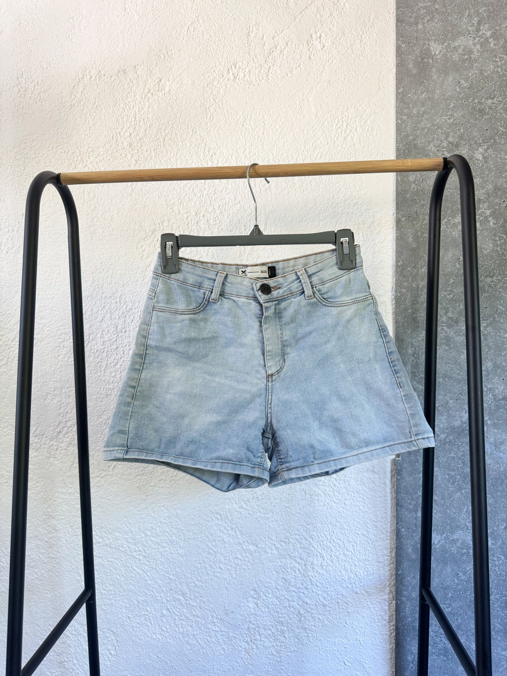 Short de jean Hering *con detalle