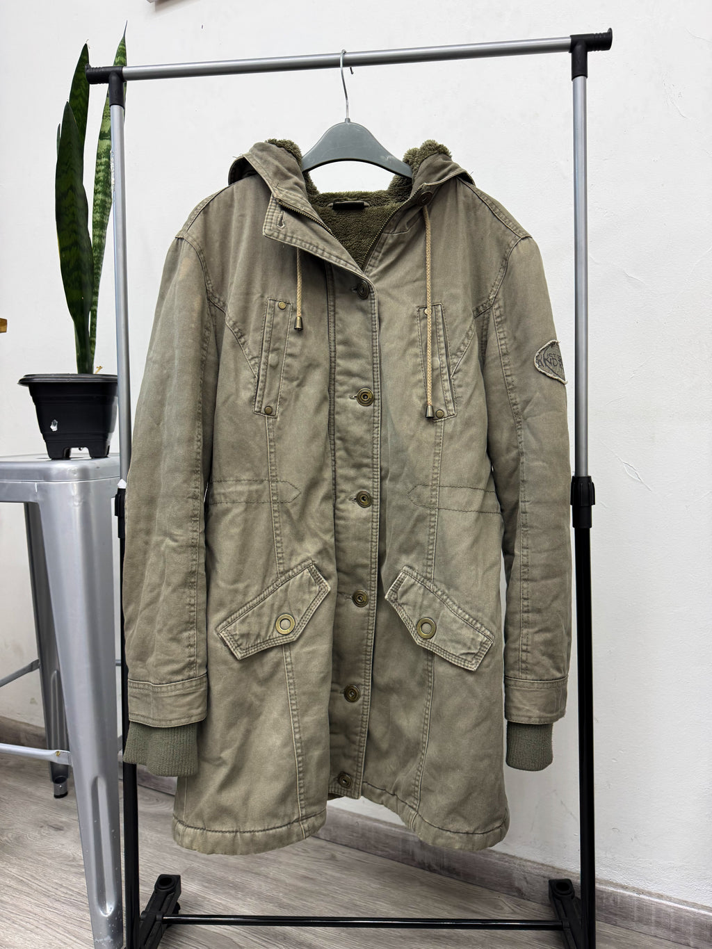 Parka verde abrigada