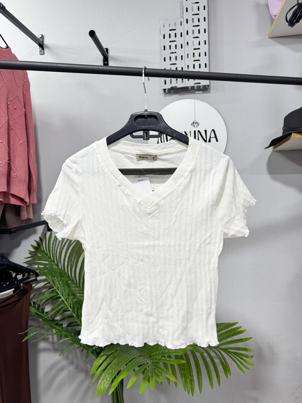 Remera blanca NUEVA