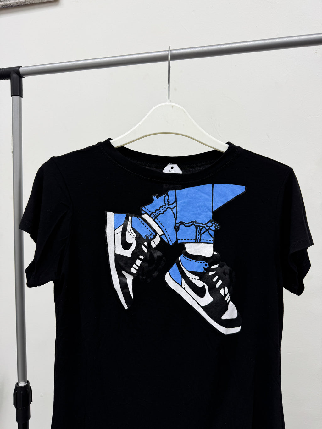 Remera negra Nike imitación