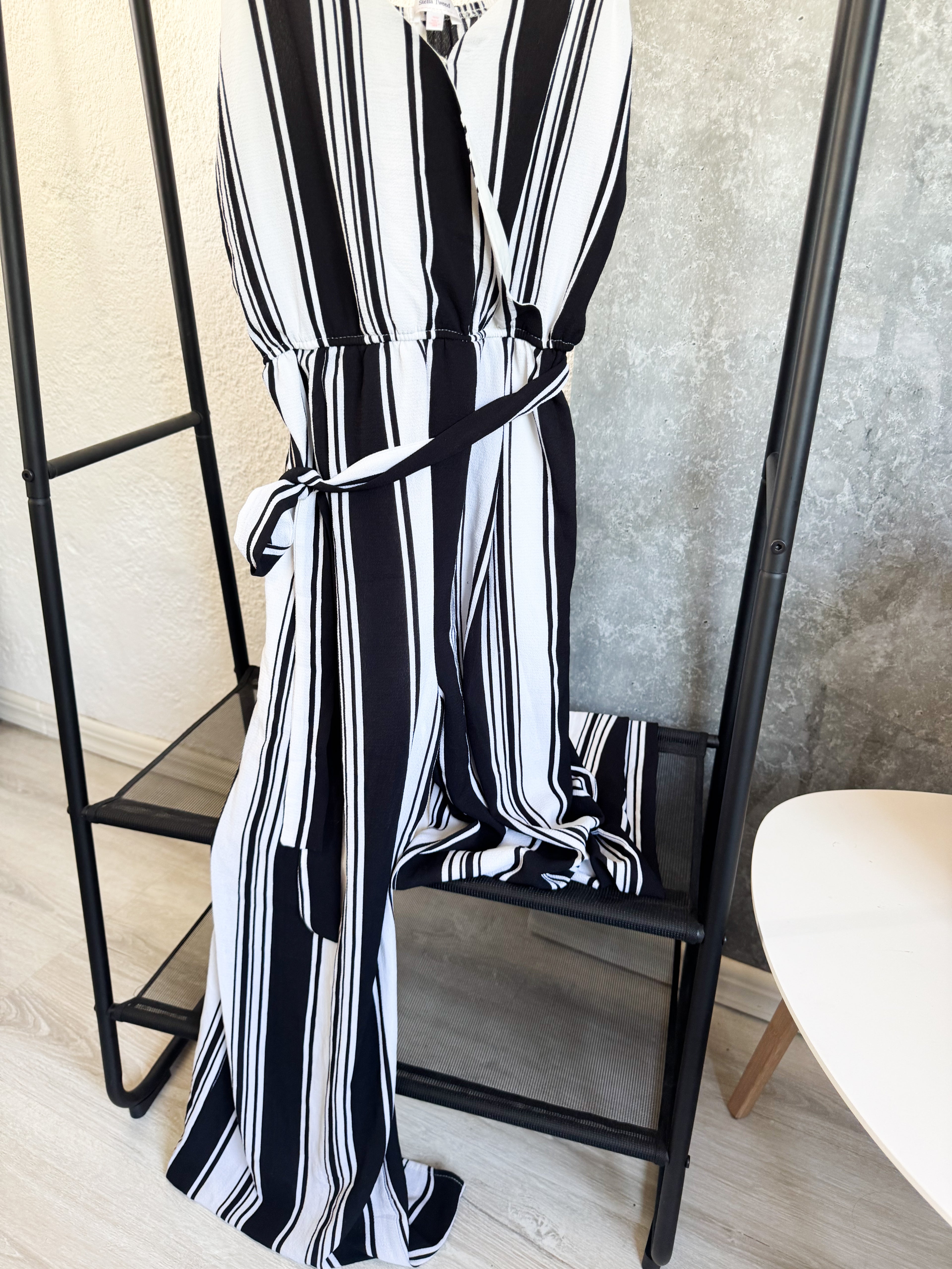 Monito largo a rayas