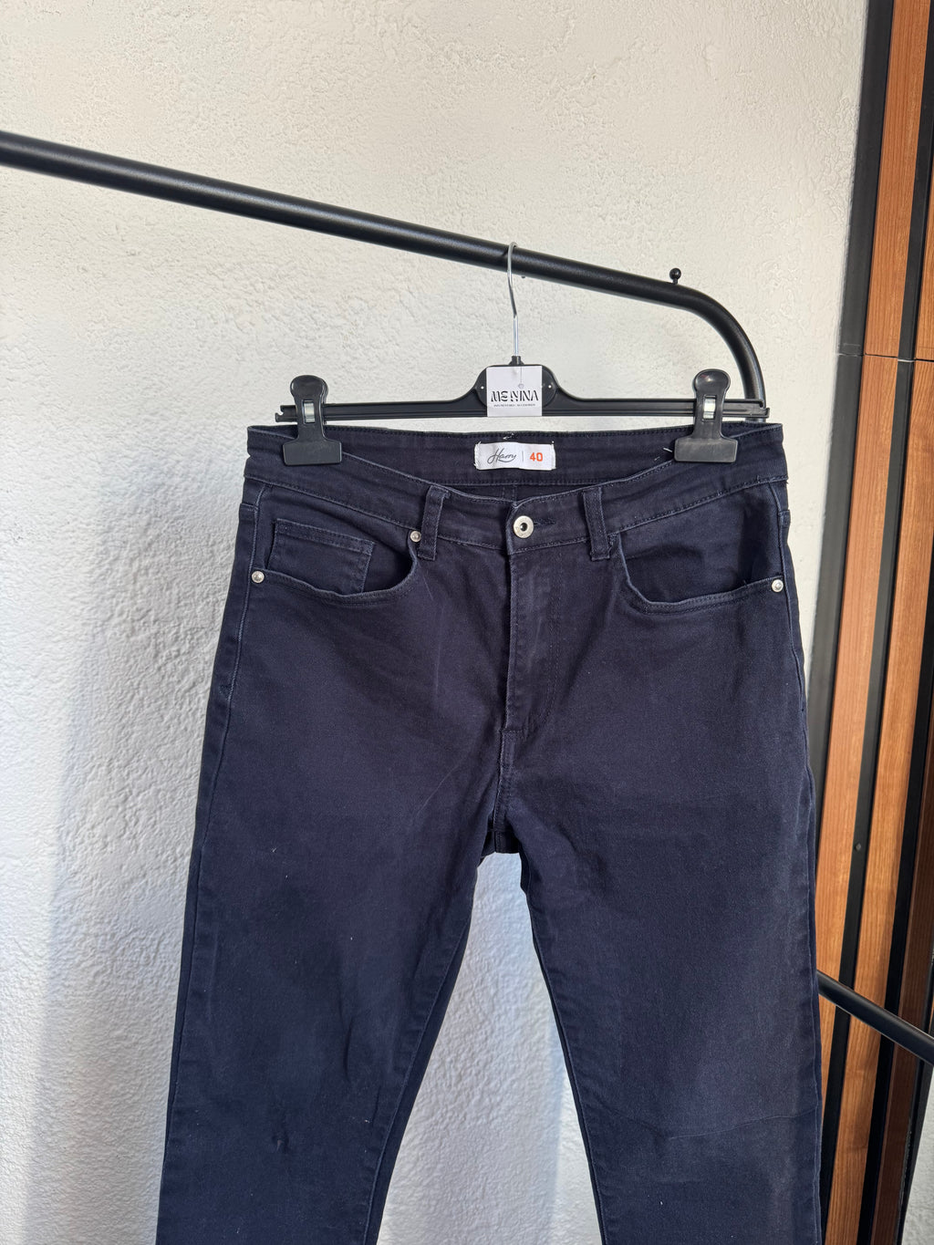 Jean azul oscuro talle 40