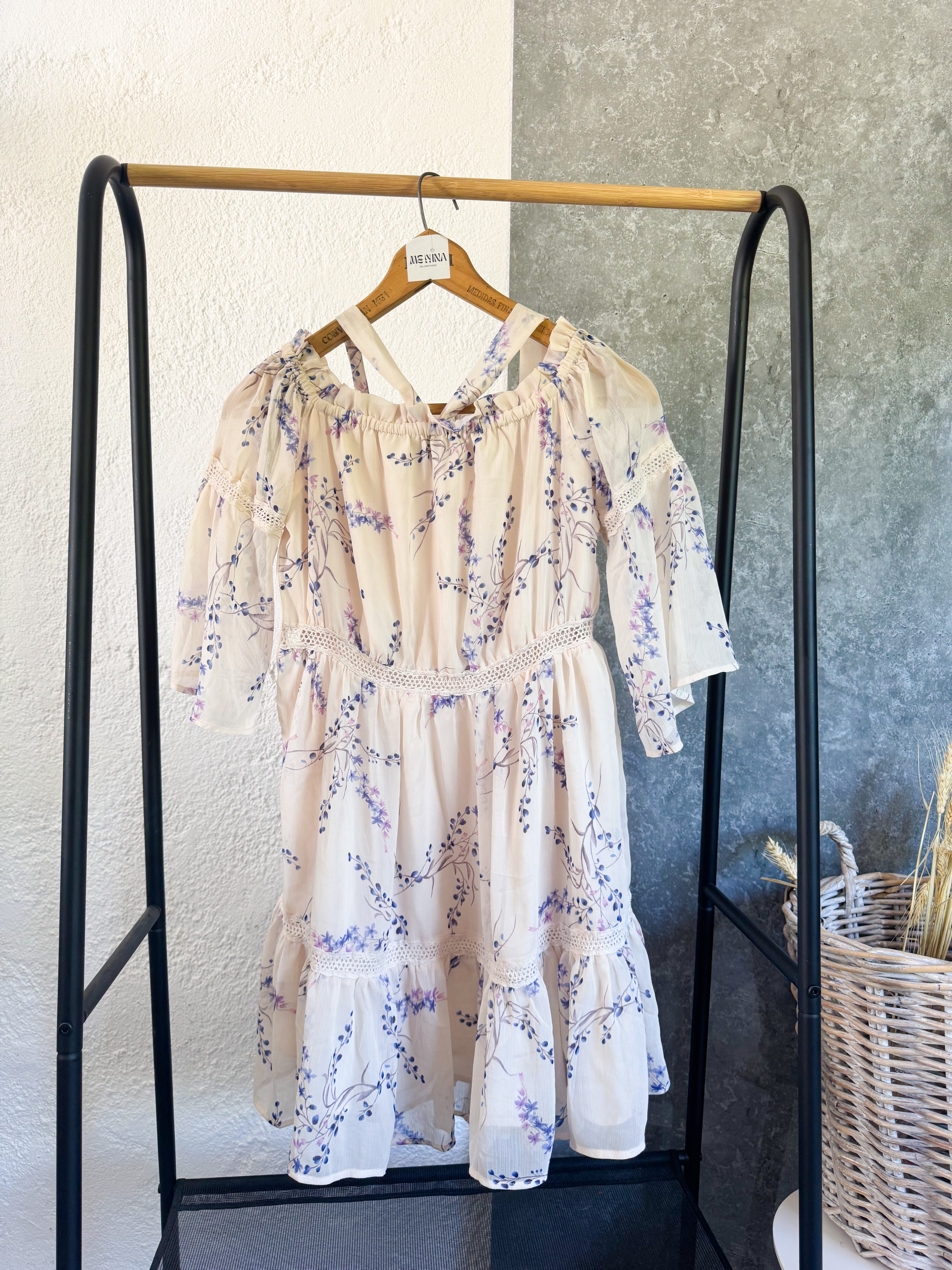 Vestido beige floreado ONLY