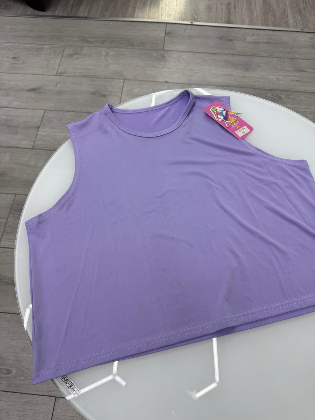 NUEVA musculosa lila deportiva