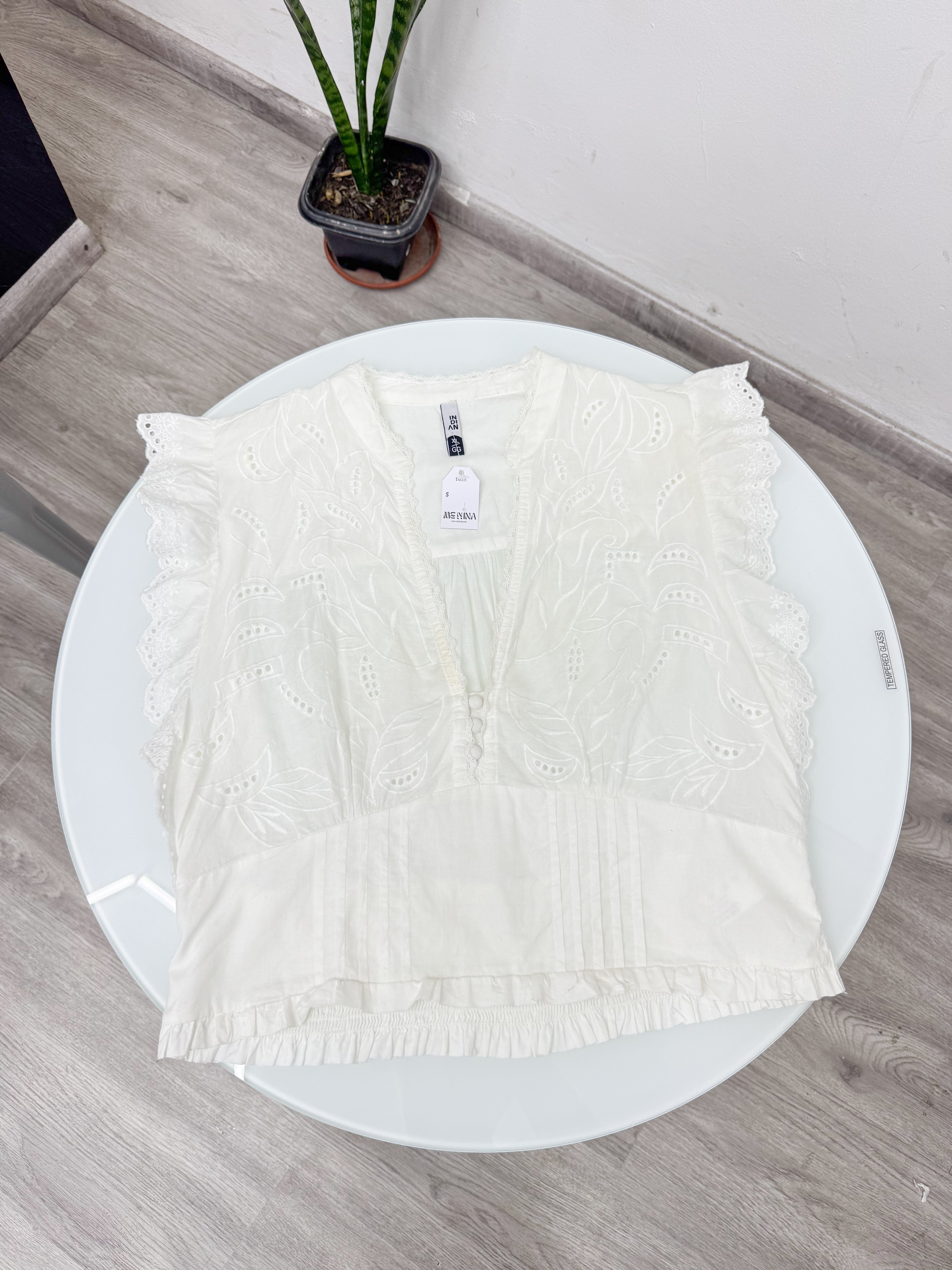Blusa blanca manga corta