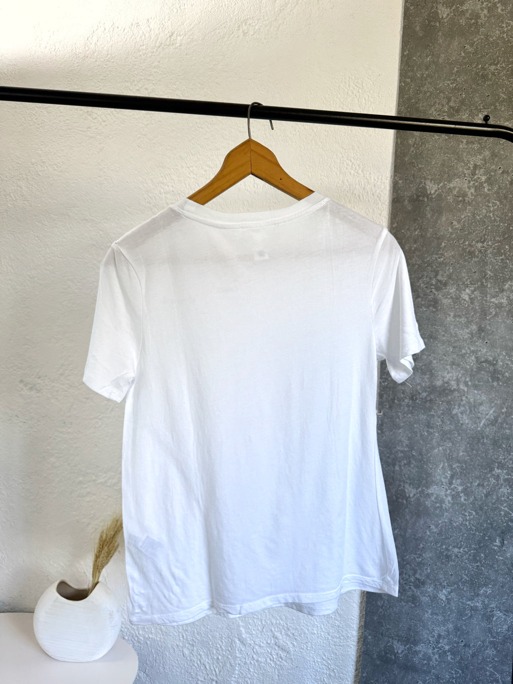 Remera blanca Básica