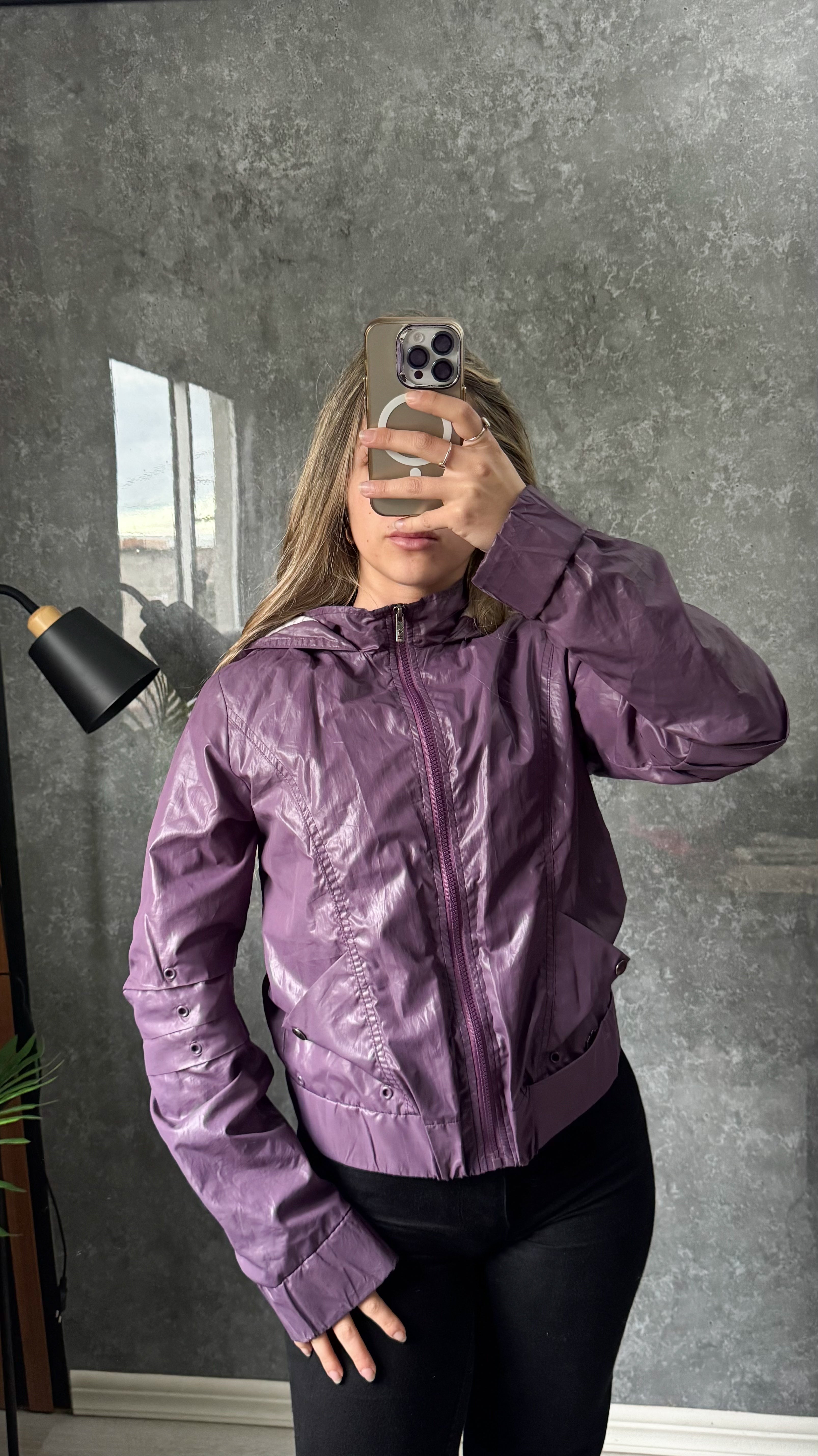 Campera violeta Uniform