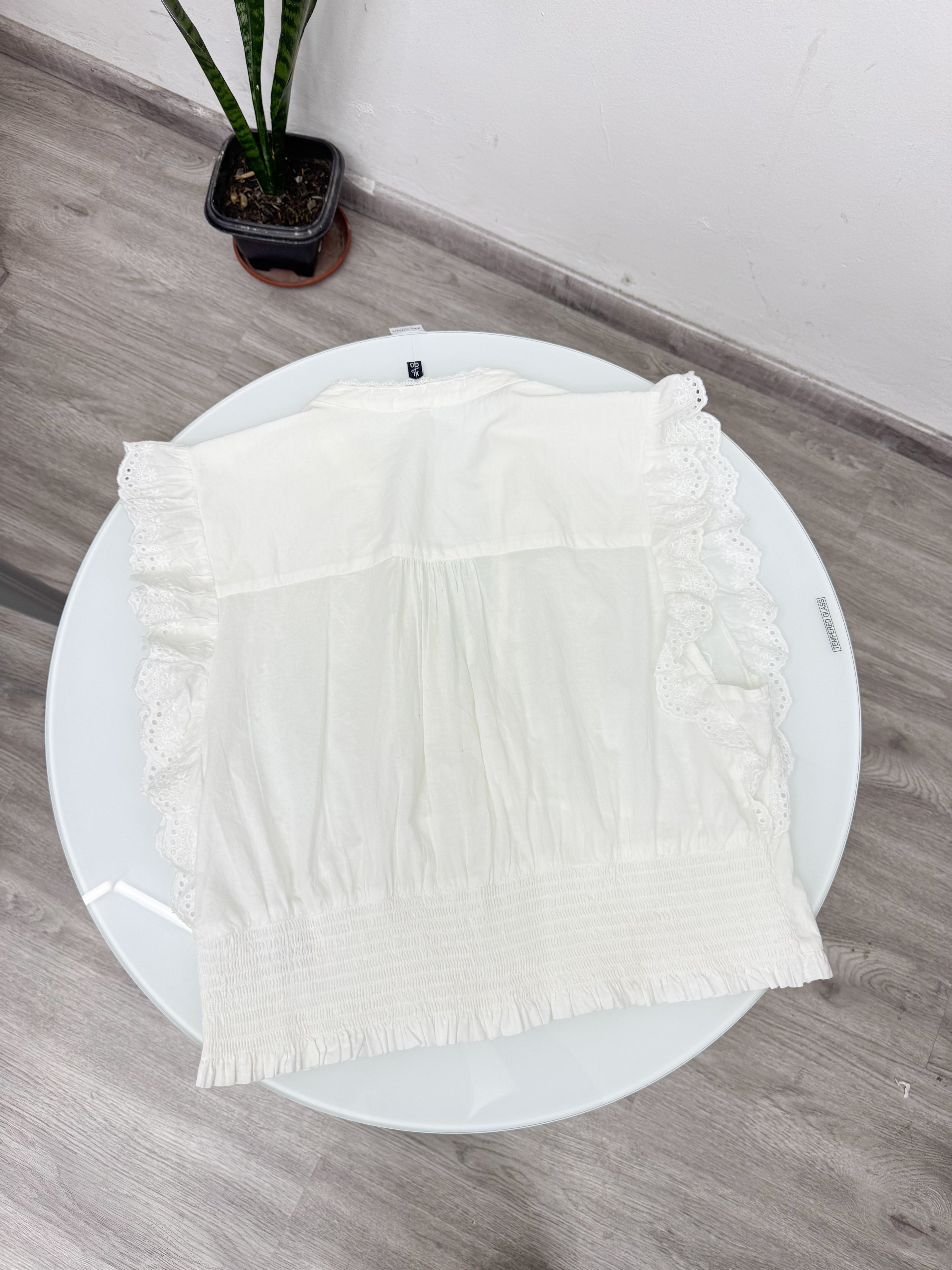 Blusa blanca manga corta