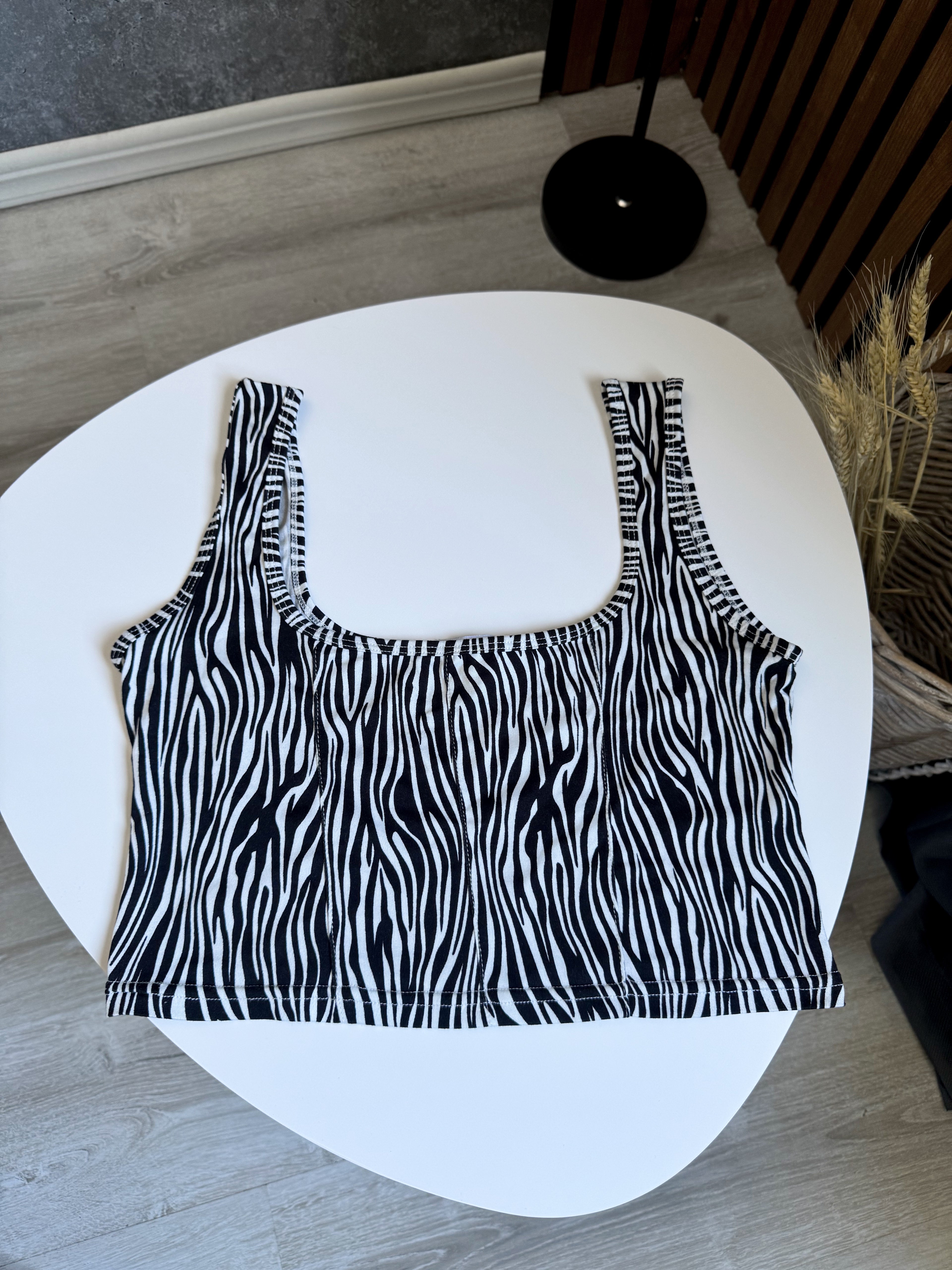 Top animal print cebra