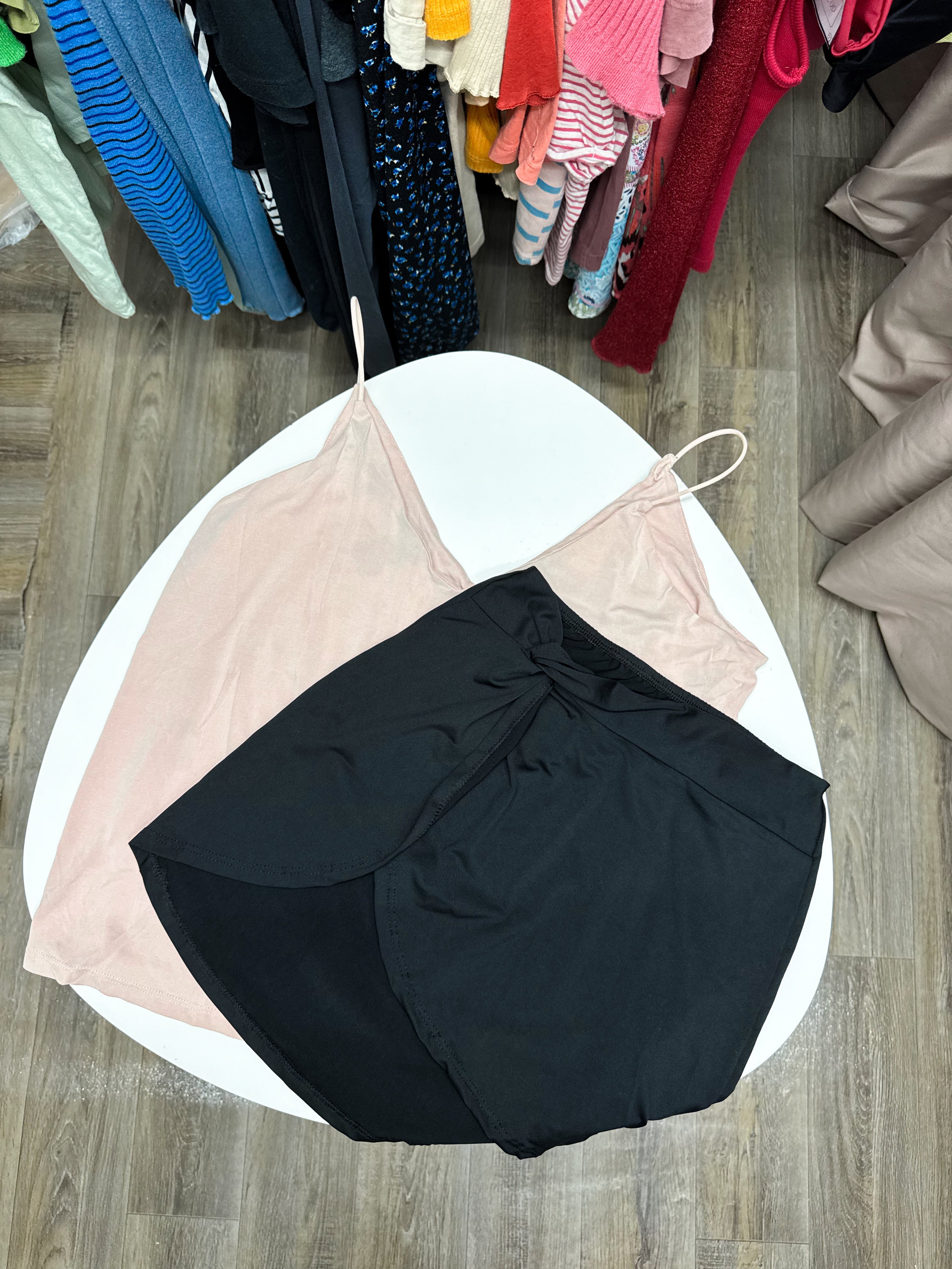 Pollera negra de licra