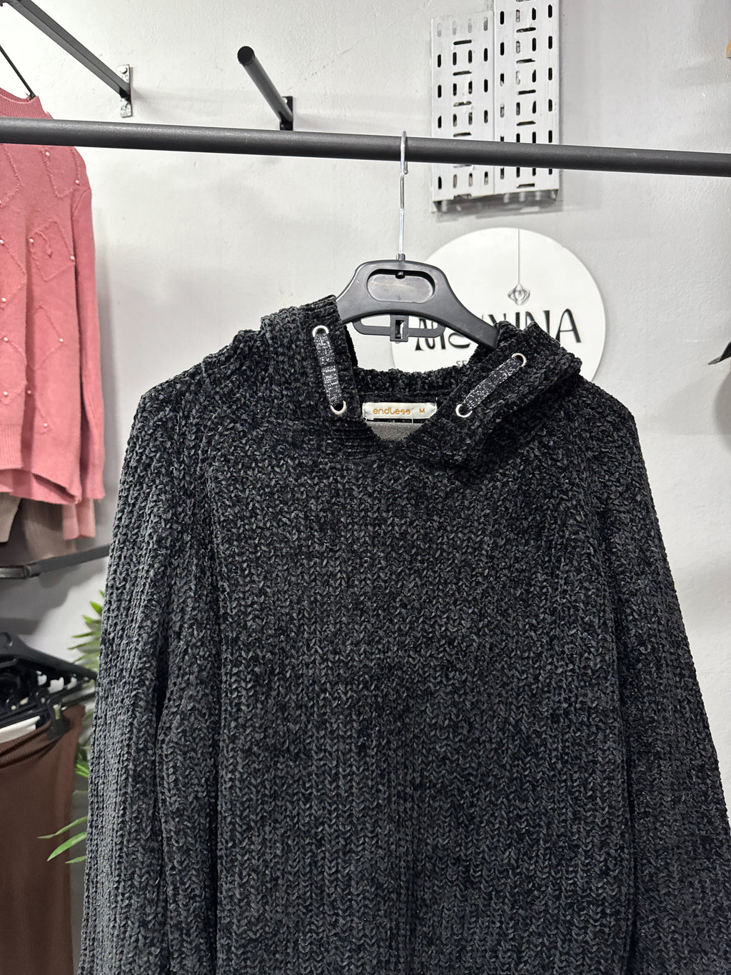 Canguro chenille negro