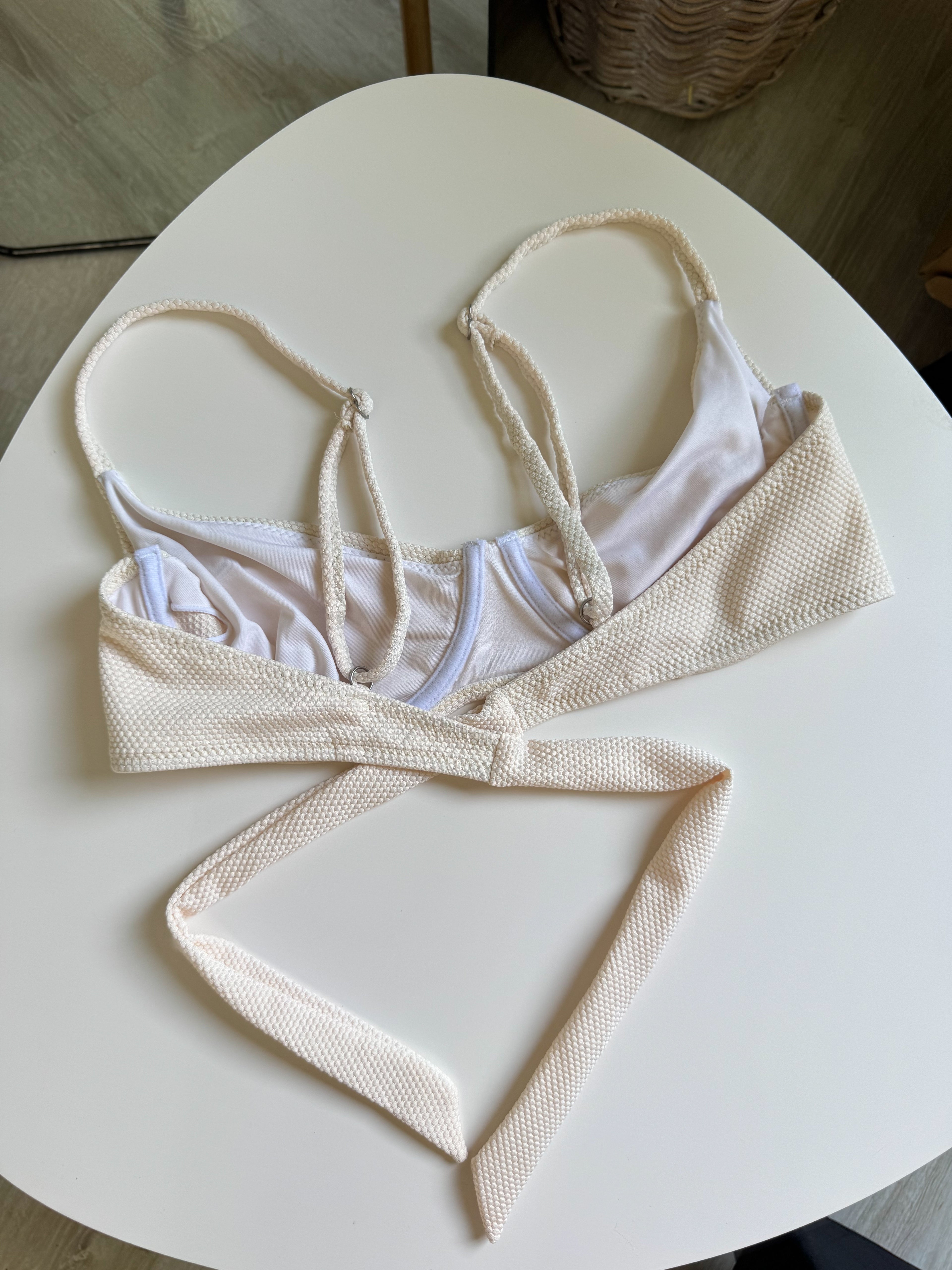 Bikini beige talle M