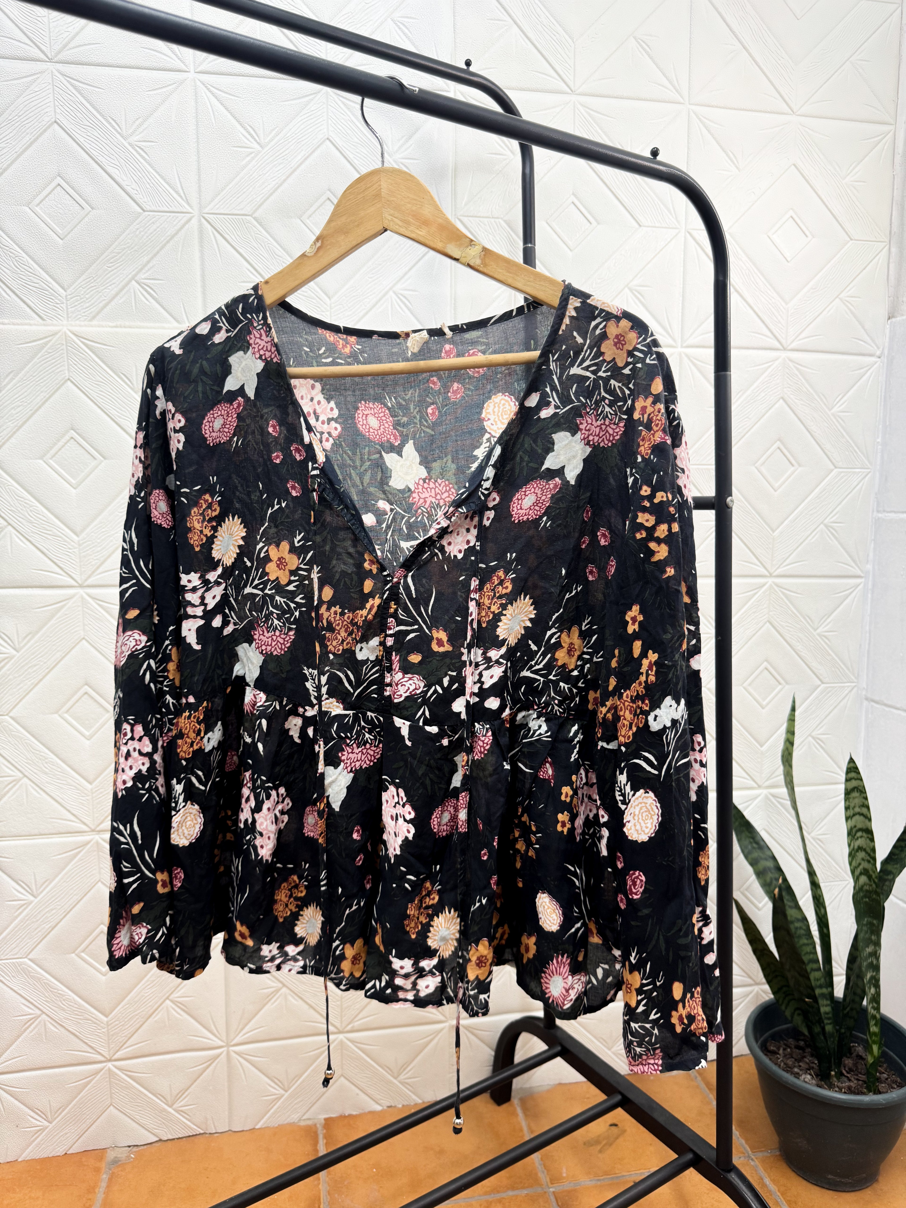 Blusa manga larga talle XL