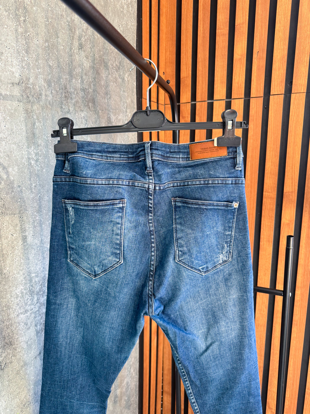 Jean TRIBAL talle M alicrado