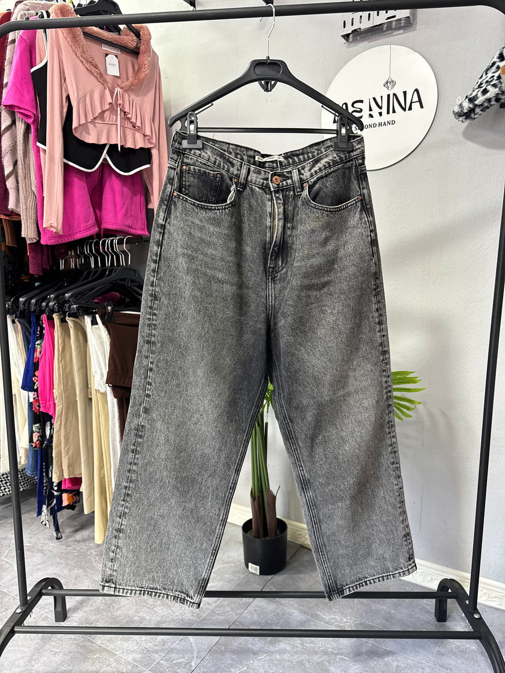 Jean ancho negro jaspeado talle 44
