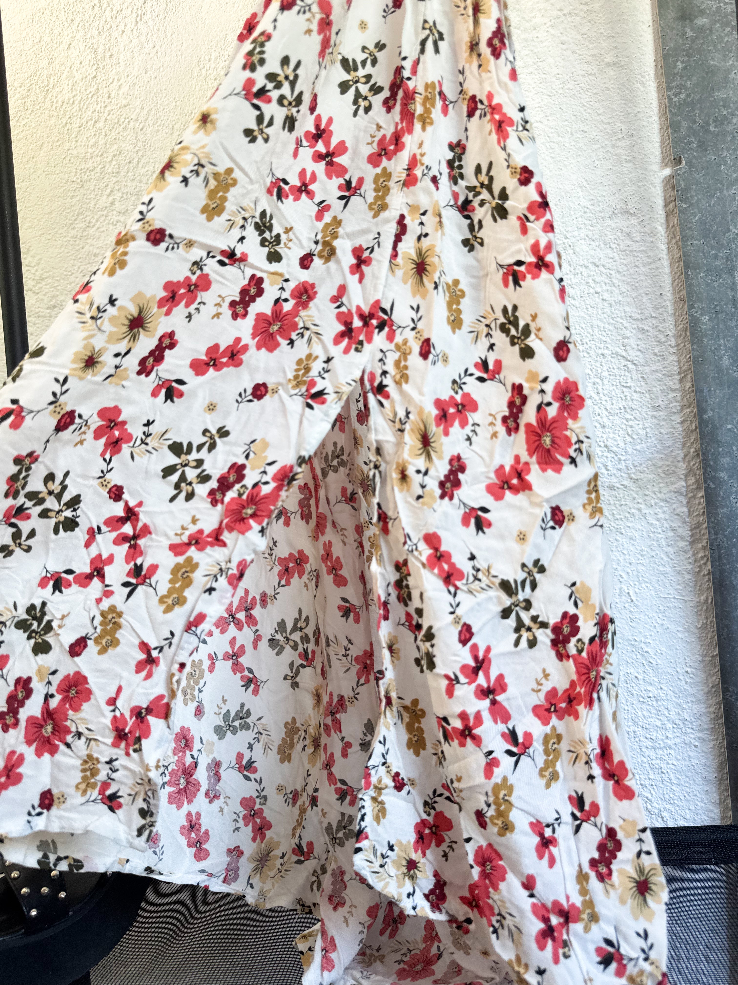 Vestido blanco floreado