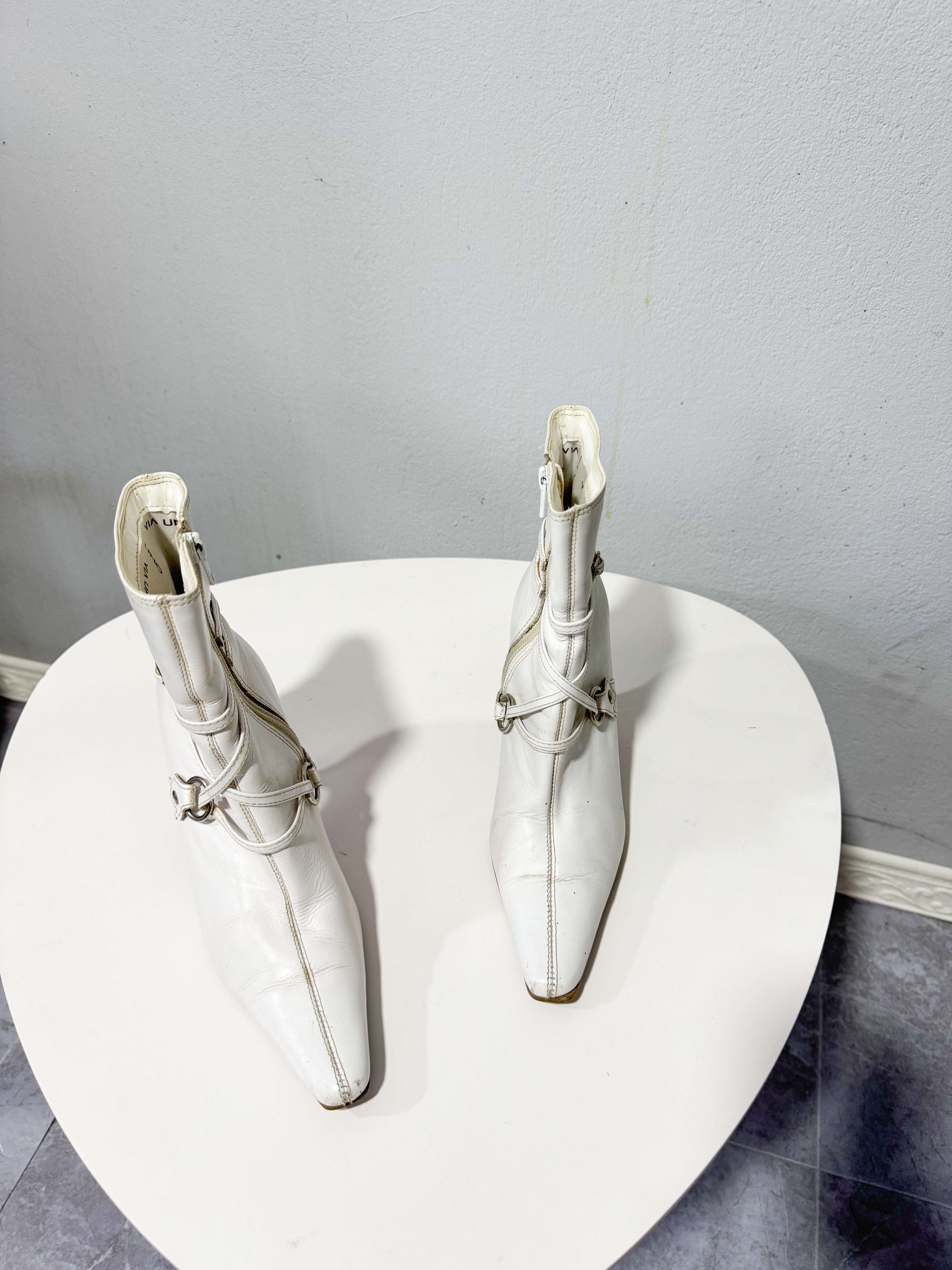 Botas de cuero blancas