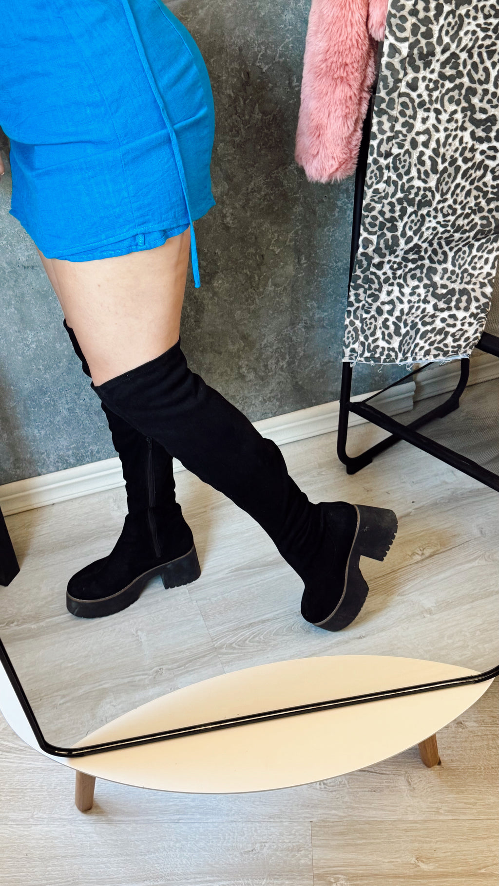 Botas bucaneras de gamuza