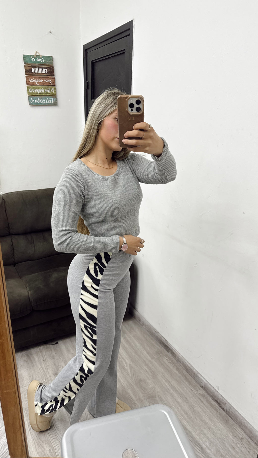 NUEVO Conjunto gris cebra pantalón + básica de lanilla