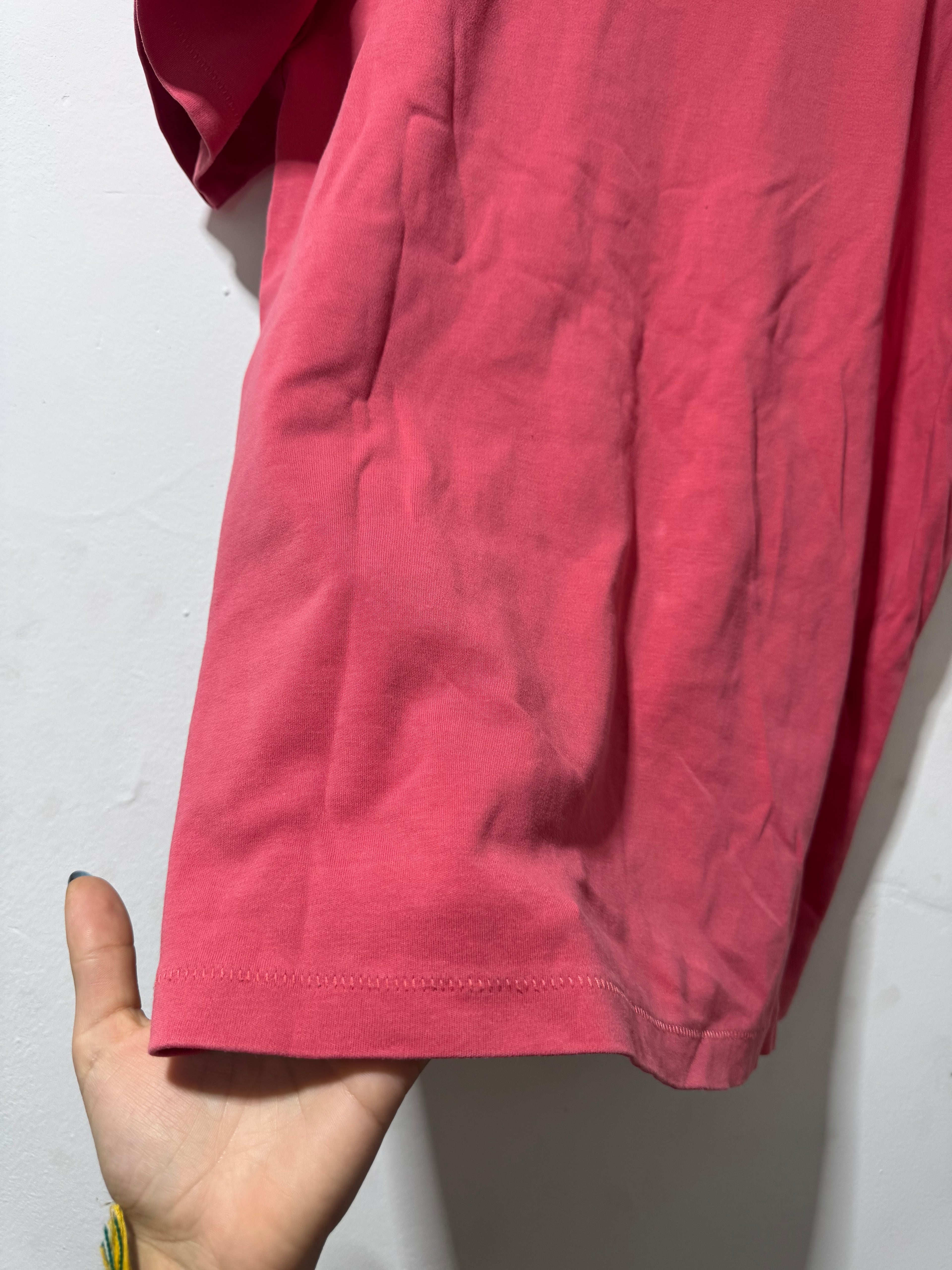 Remera rosada tela gruesita